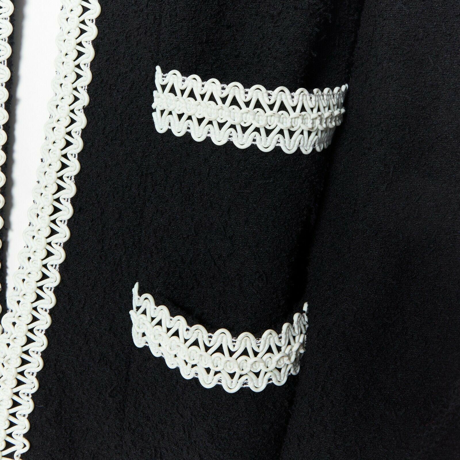 runway CHANEL 94P iconic black boucle tweed white rubber braid jacket FR38 rare 2