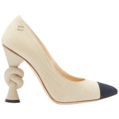 runway CHANEL beige canvas black pointed toe knotted rope high heel pump EU36C