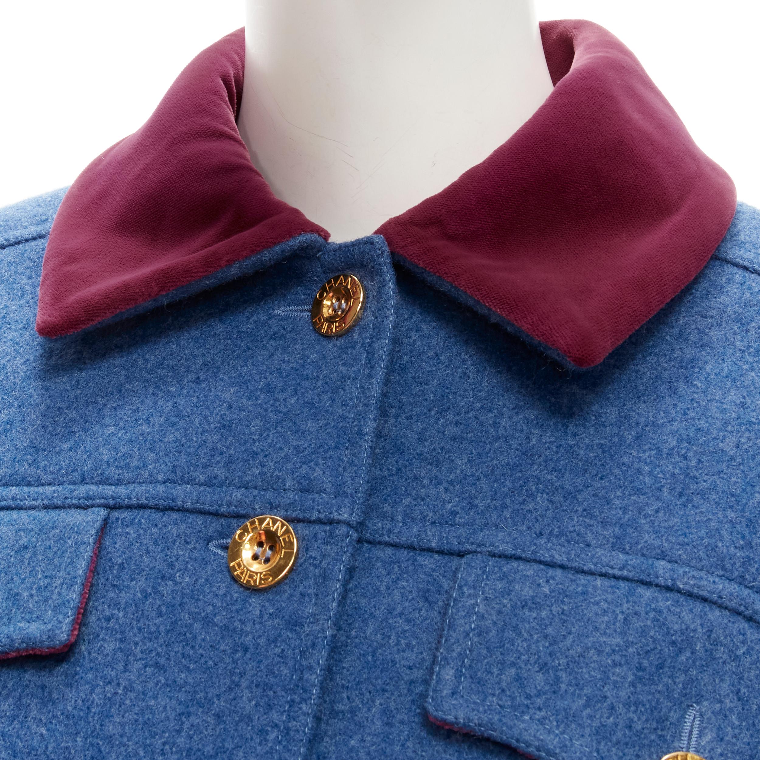 Runway CHANEL Collection 26 1991 Vintage blue wool flared military jacket FR36 S 
Reference: JACG/A00047 
Brand: Chanel 
Designer: Karl Lagerfeld 
Collection: Collection 26 Fall 1991 Runway 
Material: Wool 
Color: Blue 
Pattern: Solid 
Closure:
