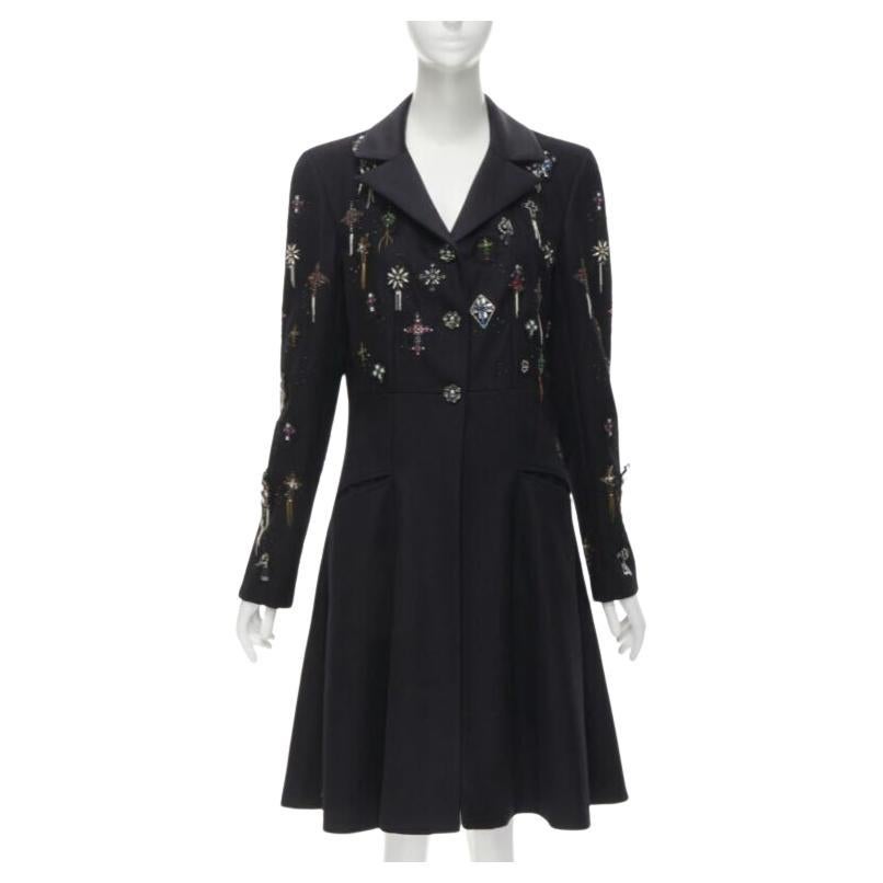 Pasarela CHANEL París Londres Metier D'art Abrigo de cachemira Lesage Punk FR40