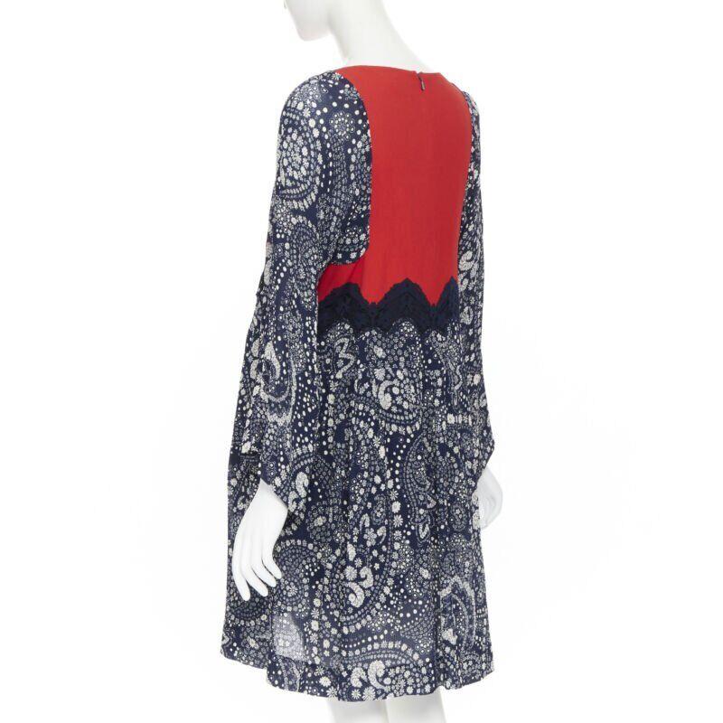 défilé CHLOE 2016 bleu blanc dentelle garnie floral manches évasées robe boho  FR36 en vente 1
