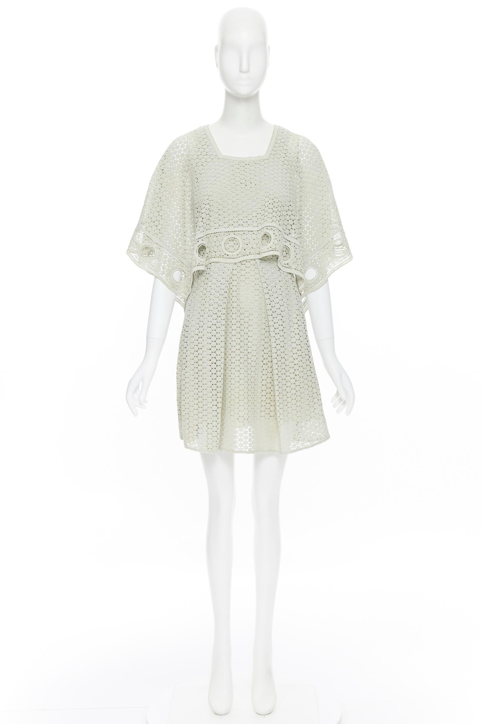 Grigio abito da passerella CHLOE verde menta con ricamo anglais e fazzoletto in tessuto XS