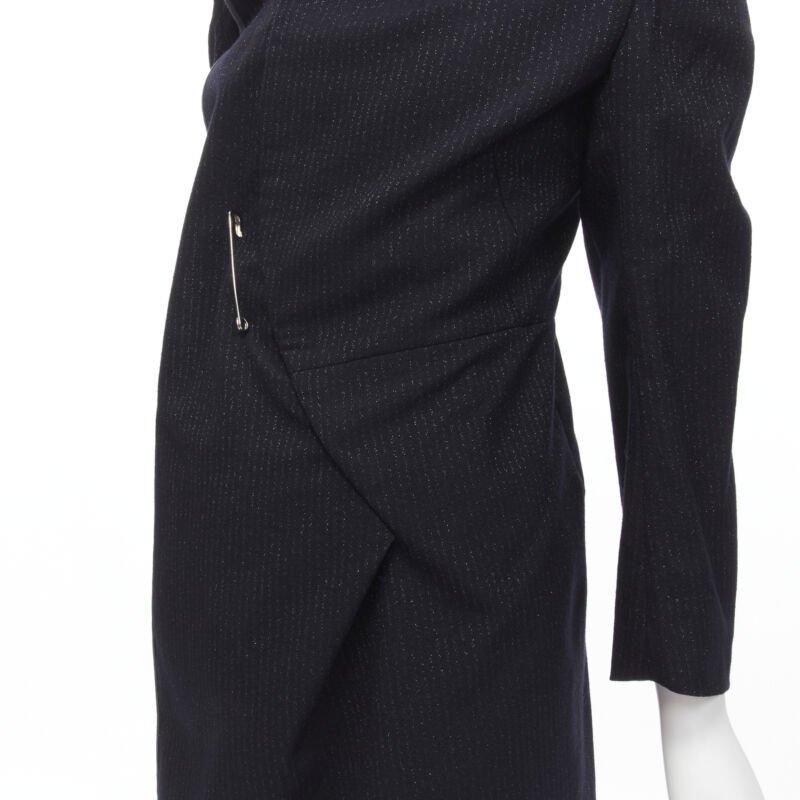 Pasarela COMME DES GARCONS 1999 Vintage negro plata raya diplomática abrigo de lana S en venta 4