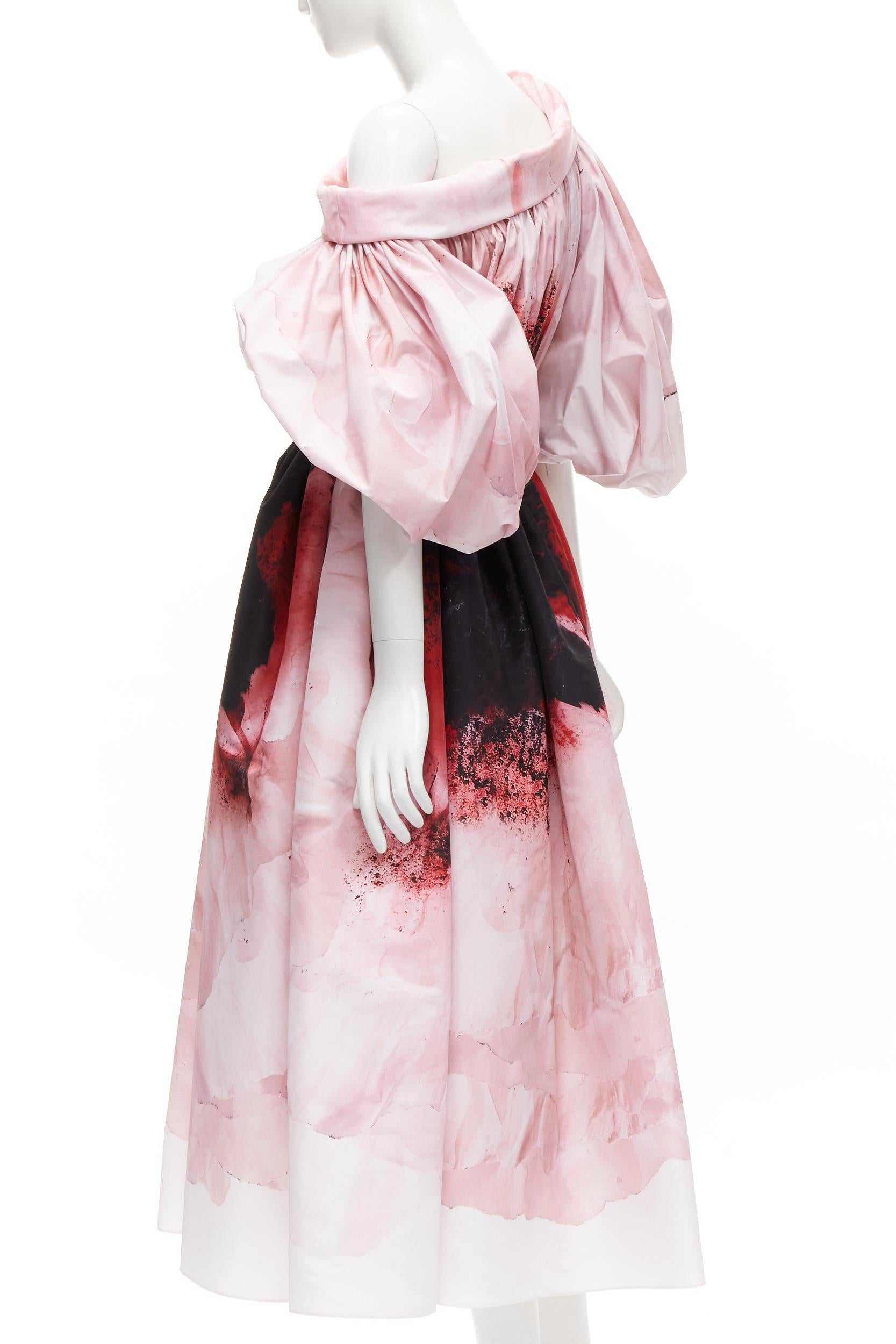 ALEXANDER MCQUEEN 2021 Runway Anemone pink red floral off shoulder gown IT38 1