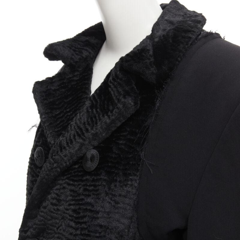 Runway COMME DES GARCONS Vintage 1993 faux fur deconstructed oversized coat XL
Reference: CRTI/A00551
Brand: Comme Des Garcons
Designer: Rei Kawakubo
Collection: 1993 - Runway
Material: Rayon, Cotton
Color: Black
Pattern: Solid
Closure: Button
Extra