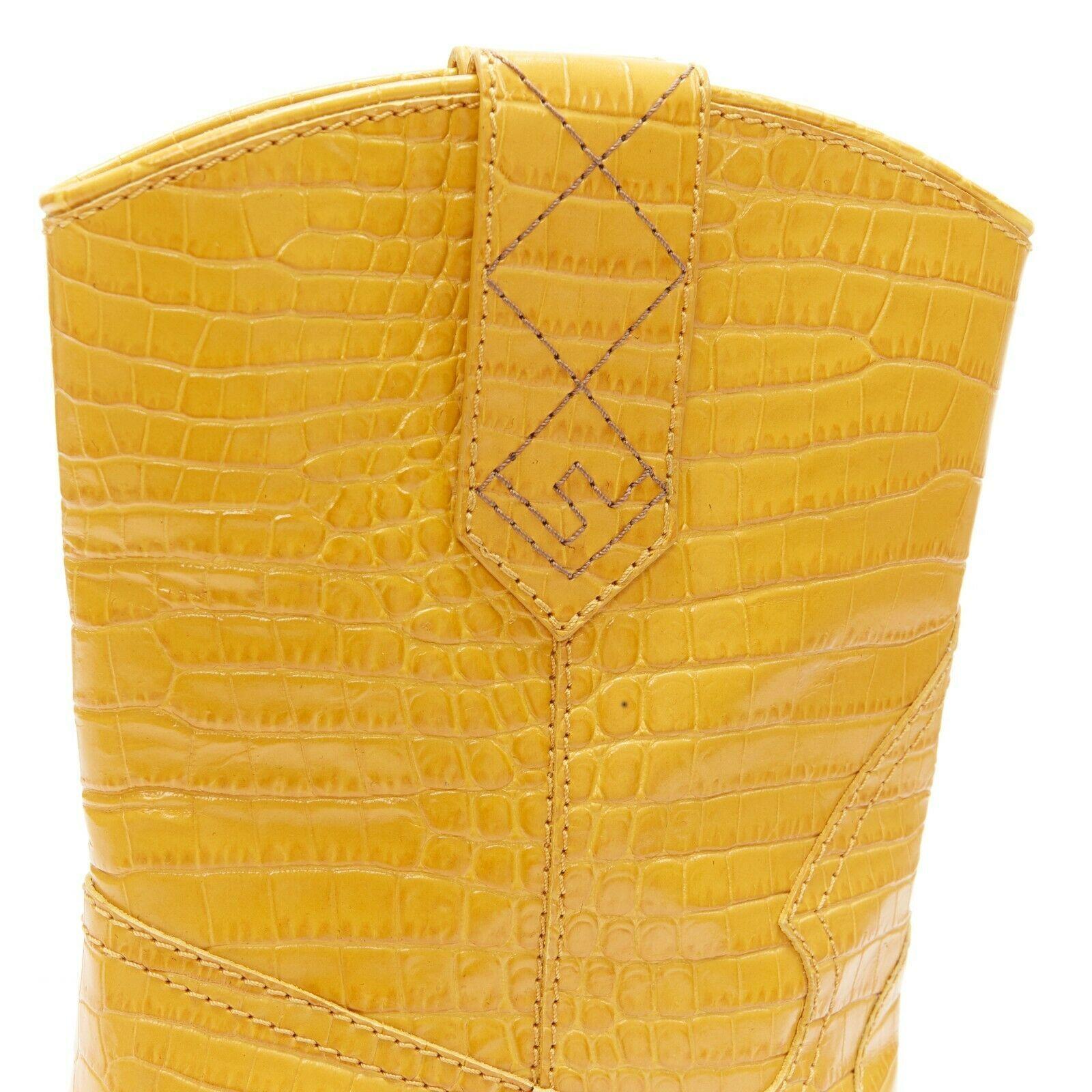 runway FENDI AW18 yellow mock croc leather pointy wood heel western boot EU40 1