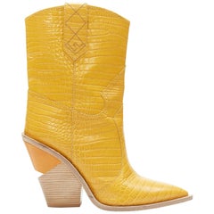 runway FENDI AW18 yellow mock croc leather pointy wood heel western boot EU40