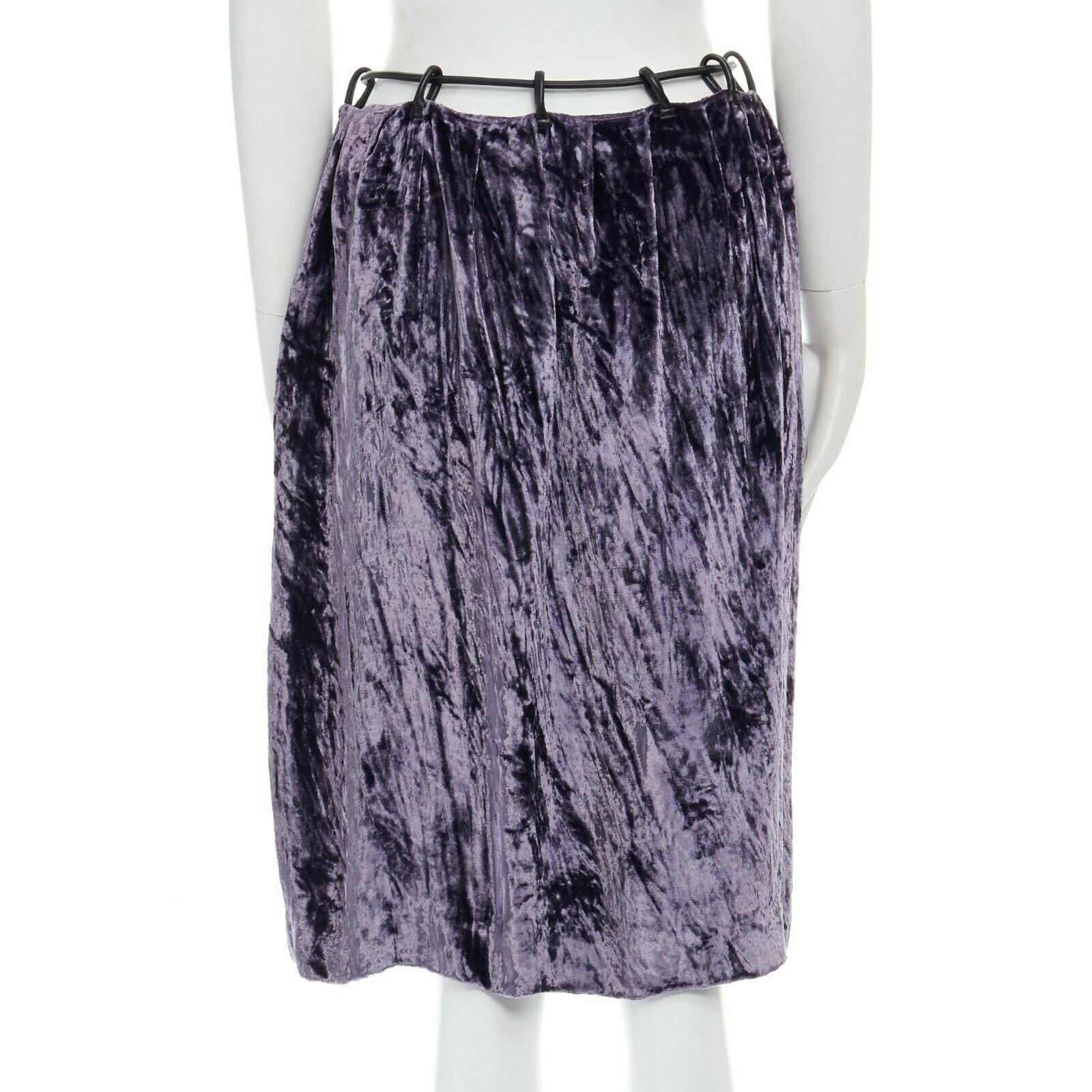 runway GUCCI TOM FORD Vintage AW99 purple leather loop crushed velvet skirt IT38 In Excellent Condition In Hong Kong, NT