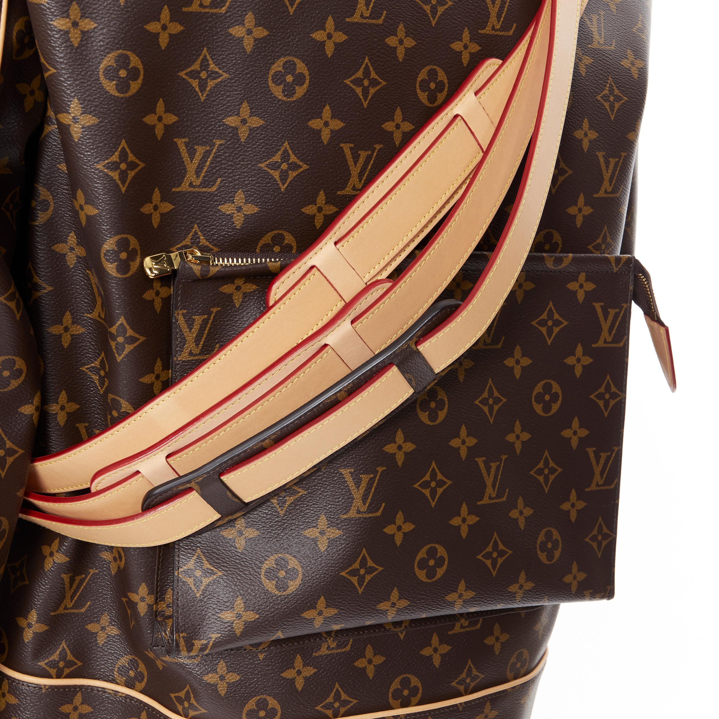 runway LOUIS VUITTON AW19 Sample Admiral brown monogram canvas jacket FR48 M 5