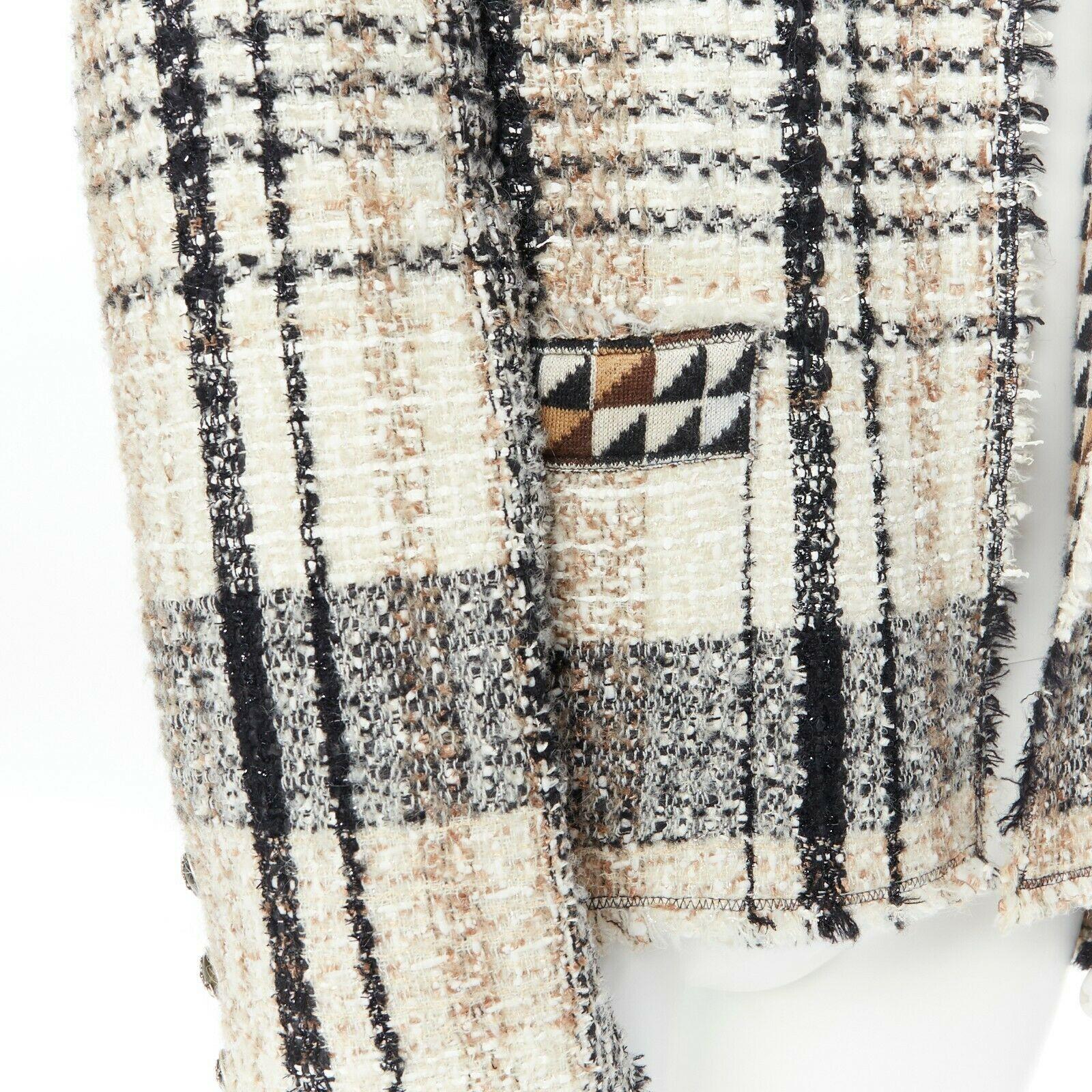 runway MEN'S CHANEL 04A plaid fantasy tweed cashmere lined boxy jacket  FR42 In Excellent Condition In Hong Kong, NT