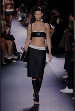 Runway Miu Miu thong sandal / boots $2850 Bella Hadid FKA Twigs signature 40
