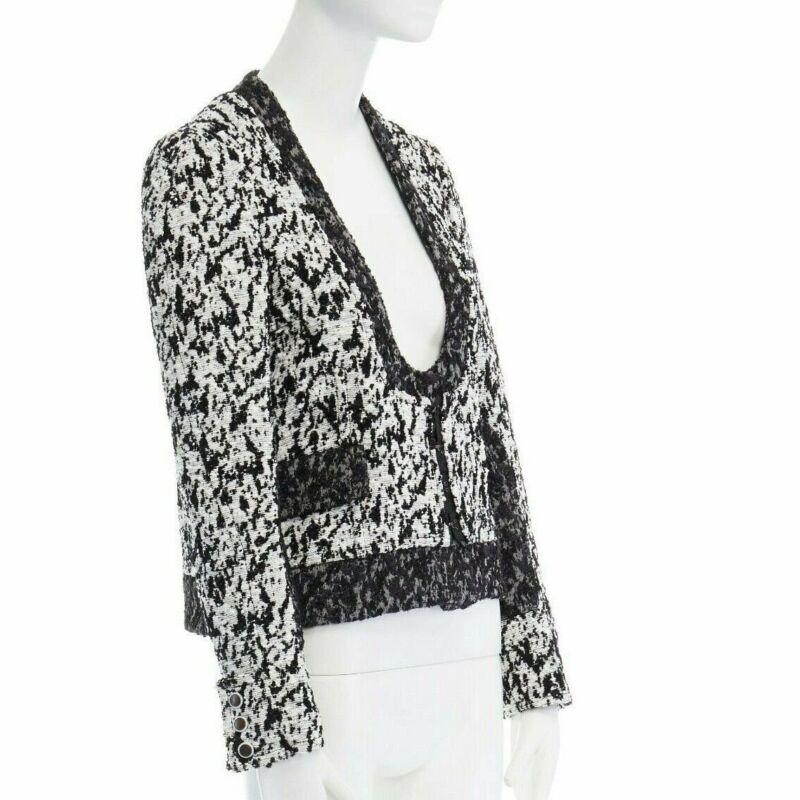 runway PROENZA SCHOULER 2011 white black boucle hook eye cropped jacket US4 S In Good Condition For Sale In Hong Kong, NT