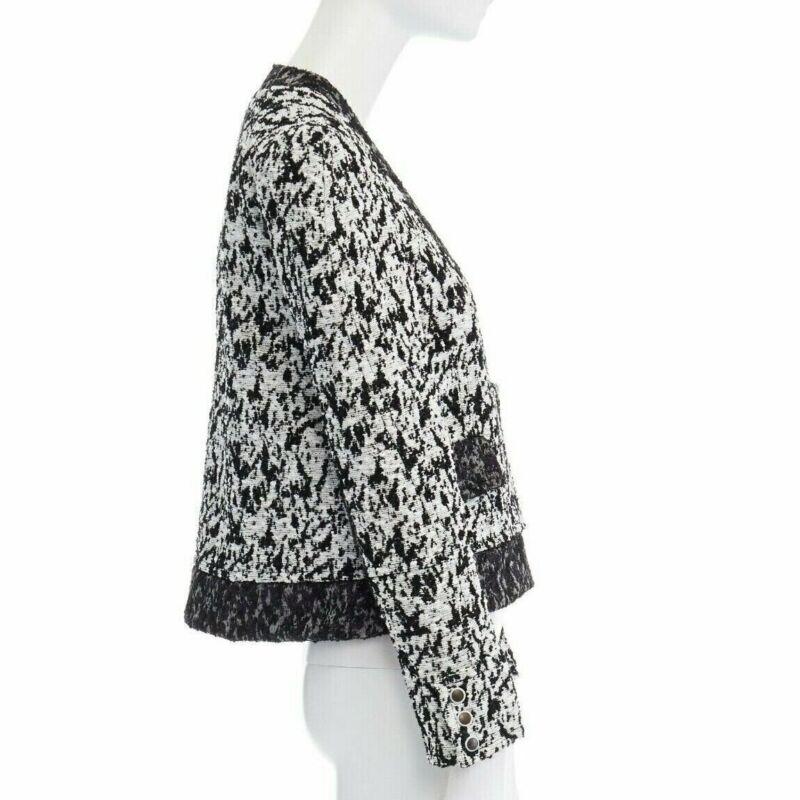 Women's runway PROENZA SCHOULER 2011 white black boucle hook eye cropped jacket US4 S For Sale