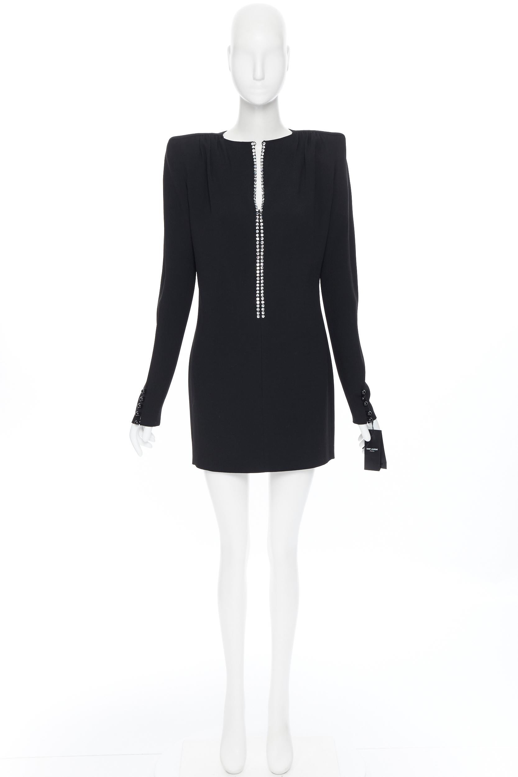 pasarela SAINT LAURENT mini vestido negro con hombrera cuadrada adornada con cristales Negro