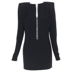 Runway SAINT LAURENT Schwarzes kristallbesetztes Minikleid mit quadratischen Schulterpolstern