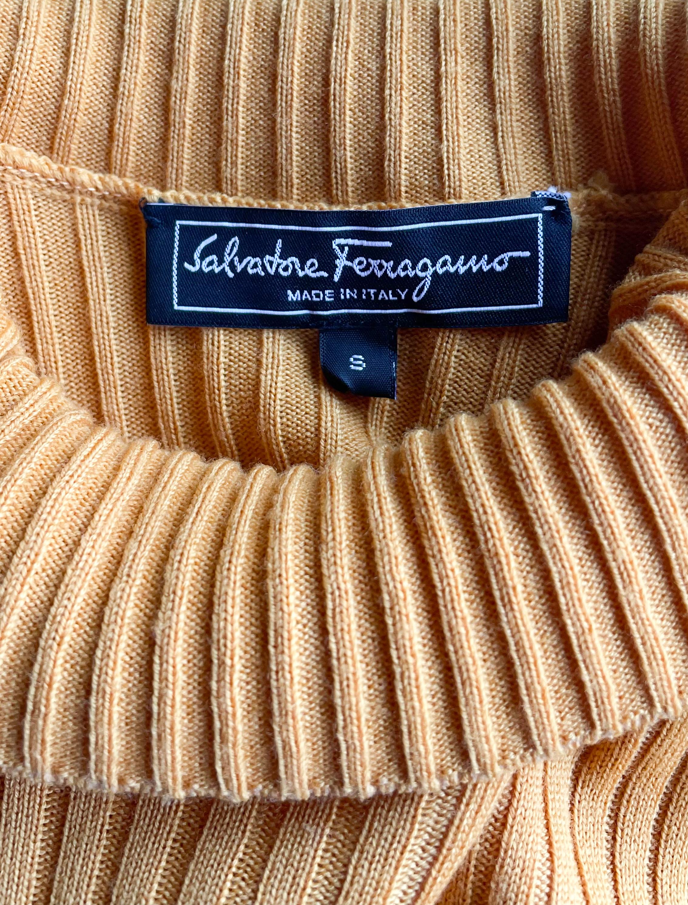 Robe à cravate Salvatore Ferragamo défilé à boutons et blocs de couleur accentués, automne-hiver 2016   en vente 2