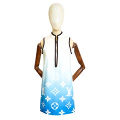 Campione di sfilata primavera 2021 LOUIS VUITTON Abito Monogram Blue Lagoon