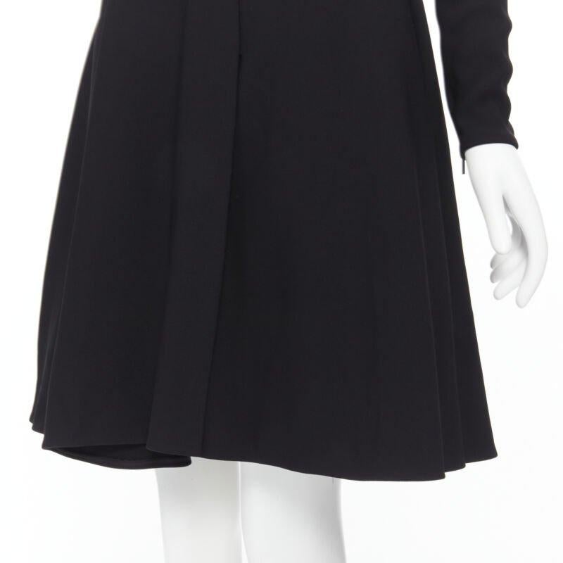 pasarela VERSACE negro Greca de piel de punto arnés correa ajuste vestido acampanado IT38 en venta 5