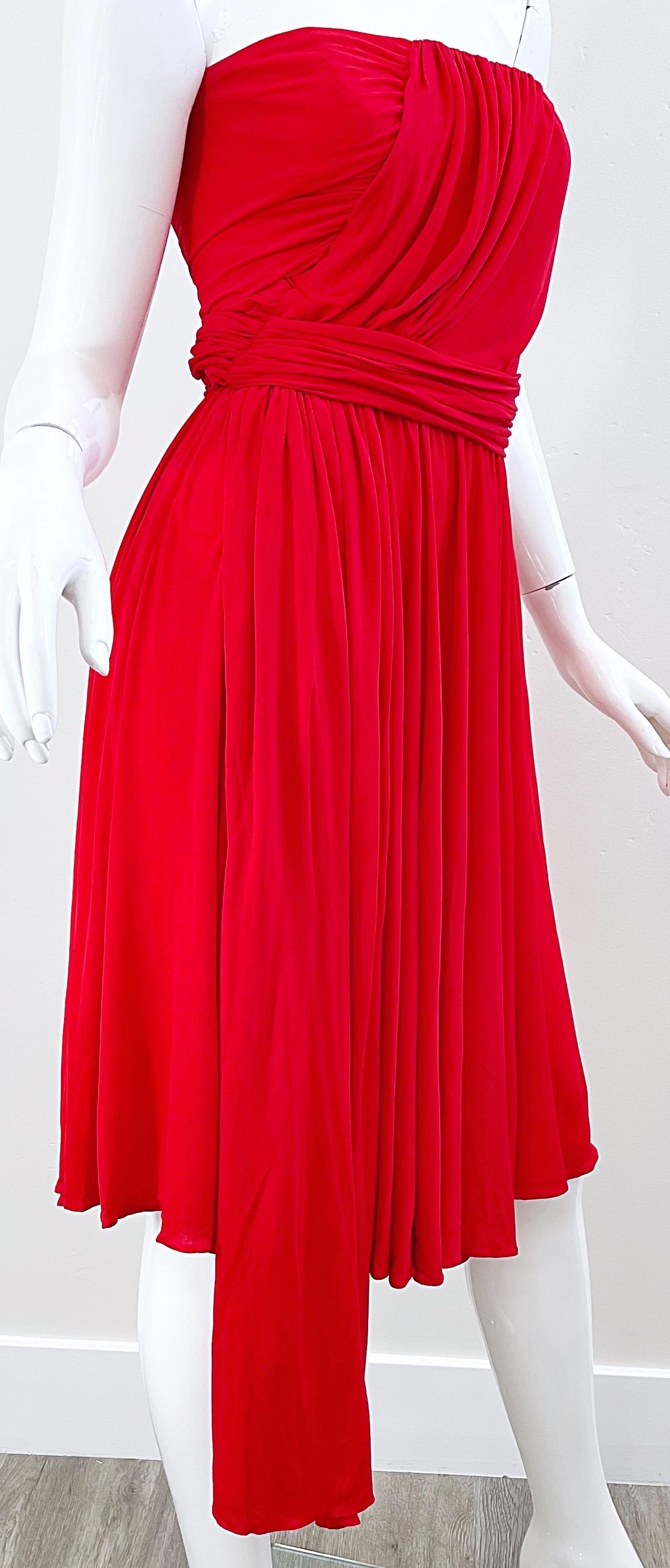 Runway Yves Saint Laurent S/S 1989 Lipstick Red Rayon Jersey Strapless 80s Dress For Sale 8