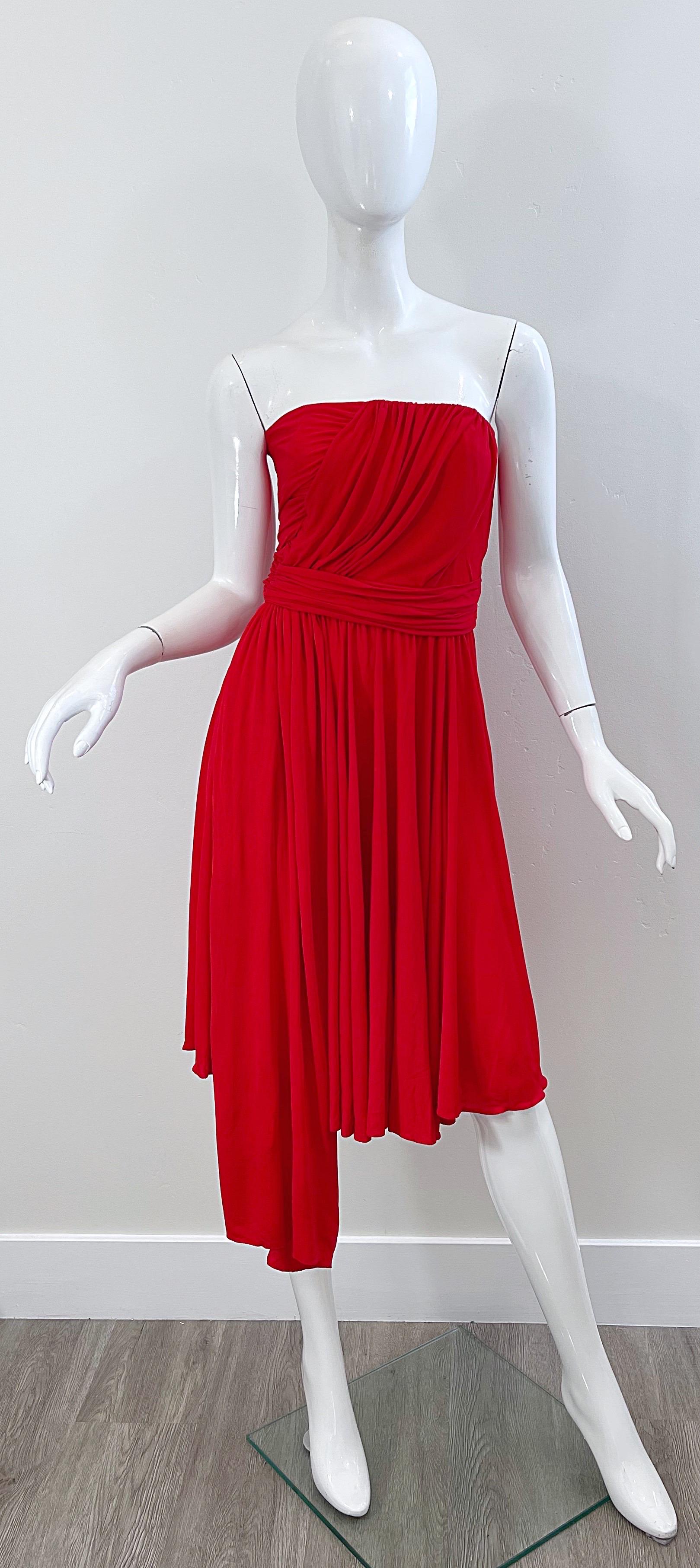 Runway Yves Saint Laurent S/S 1989 Lipstick Red Rayon Jersey Strapless 80s Dress For Sale 11