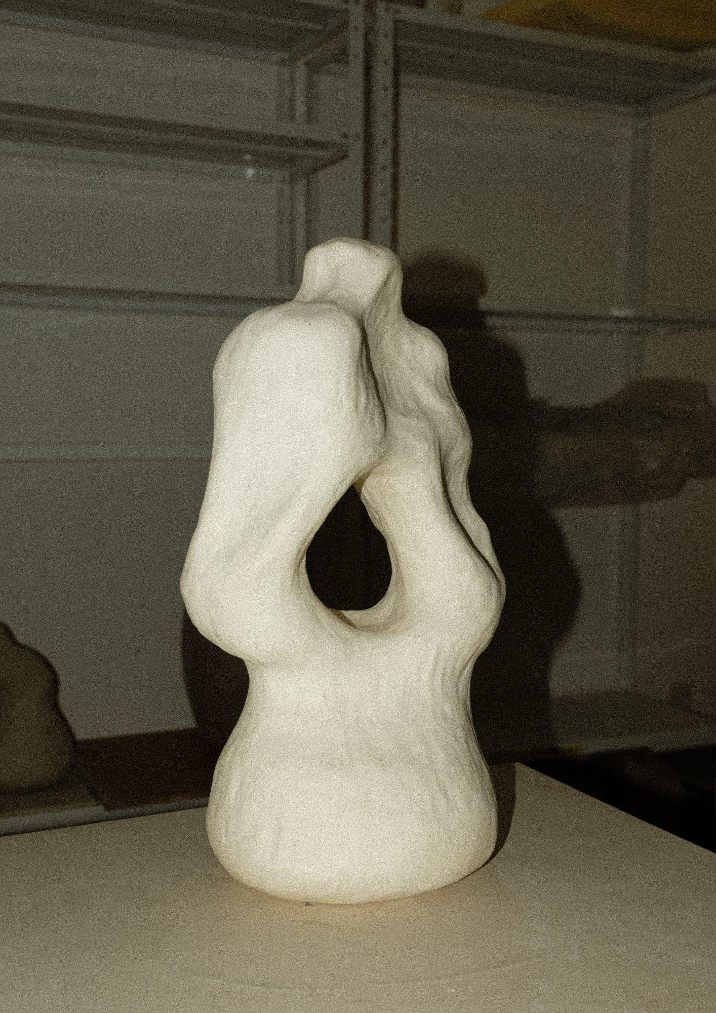 Contemporary contemporary handmade ceramic sculpture RUPA N.6 For Sale