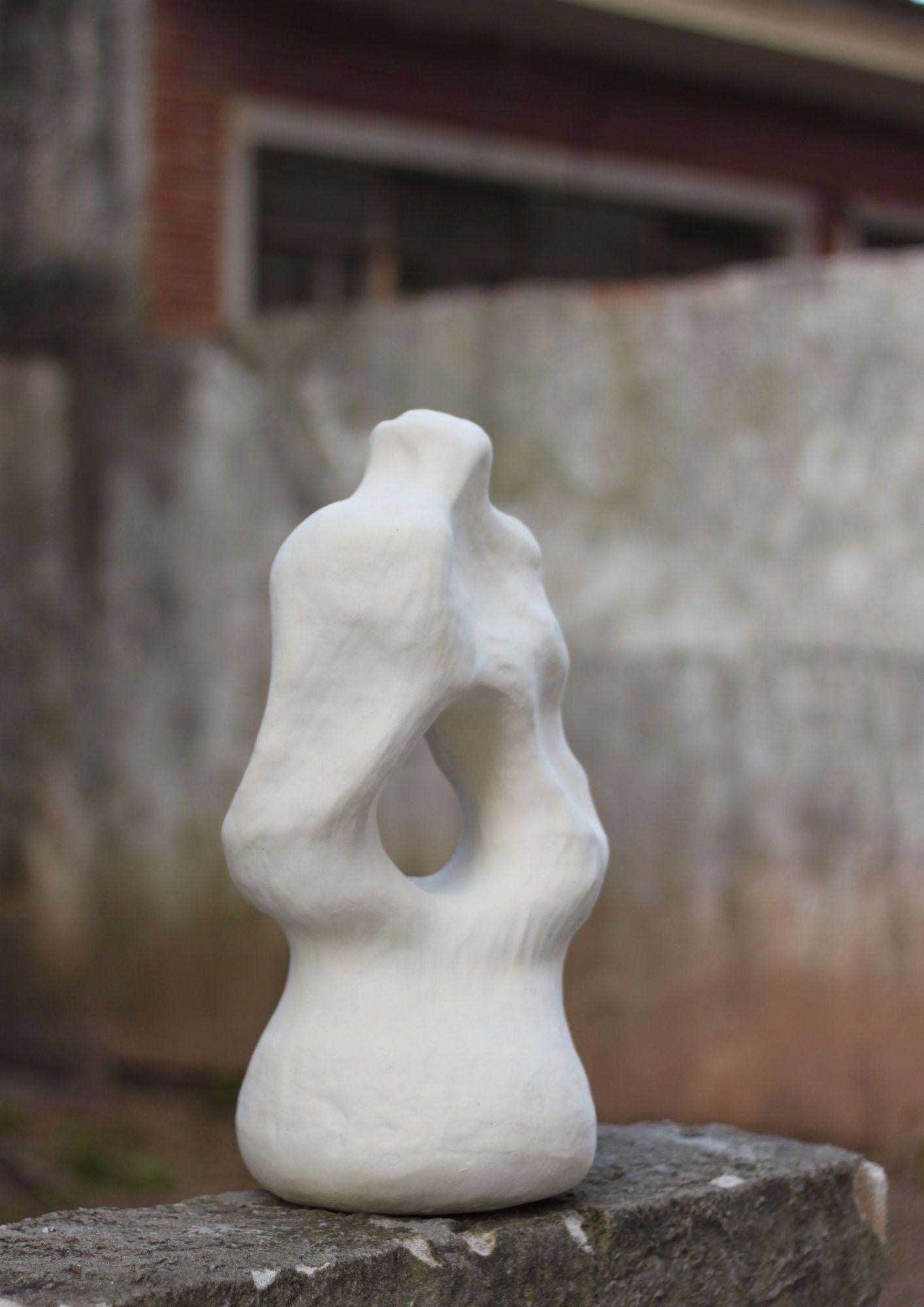 contemporary handmade ceramic sculpture RUPA N.6 For Sale 1