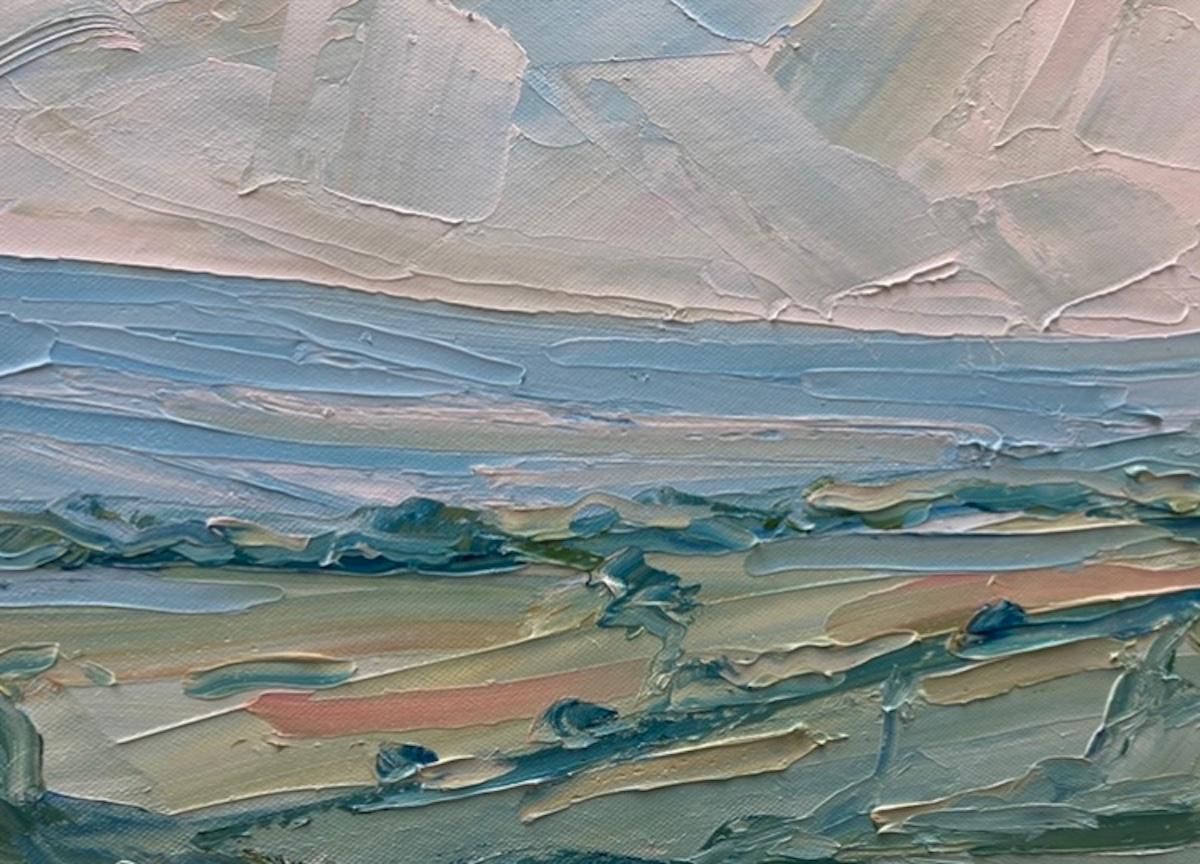 May Hill par Rupert Aker, Art contemporain, peinture à l'huile, art de paysage.  - Gris Figurative Painting par Rupert Aker 