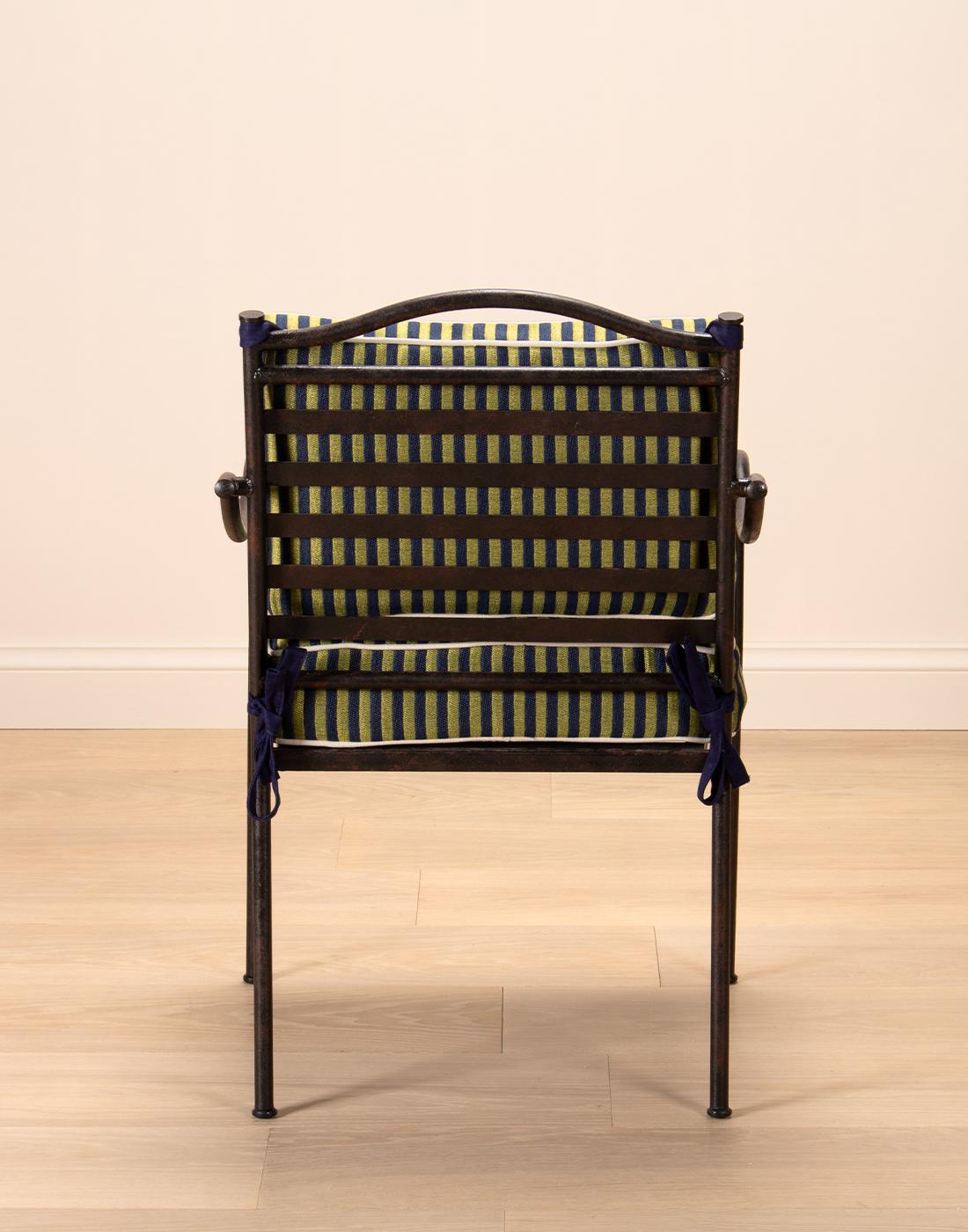Chaise A Clement avec coussin (matériau/cuir au choix du client) en vente 2