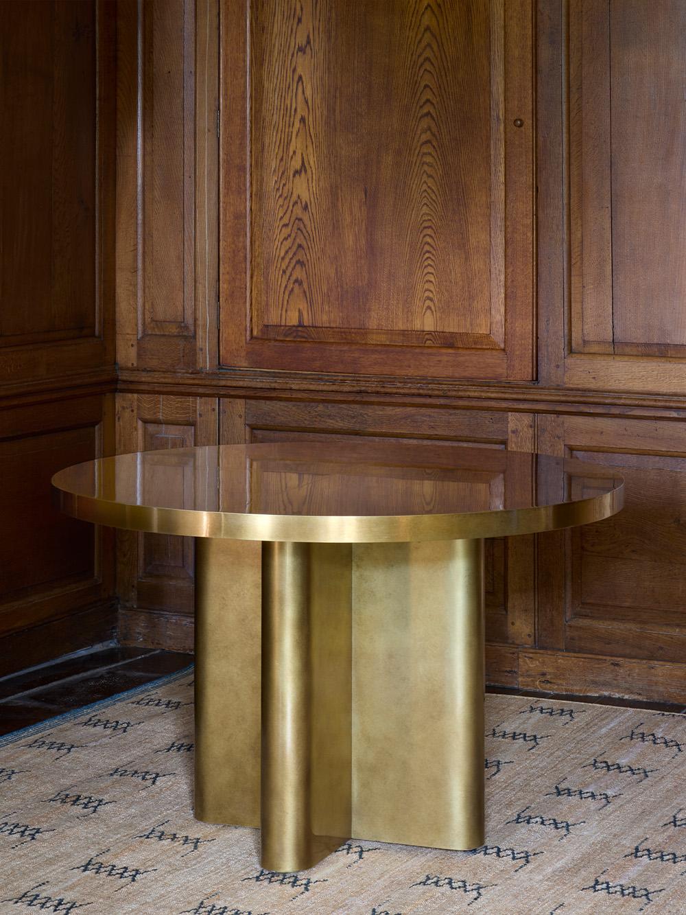 British Rupert Bevan Cyrus Dining Table For Sale