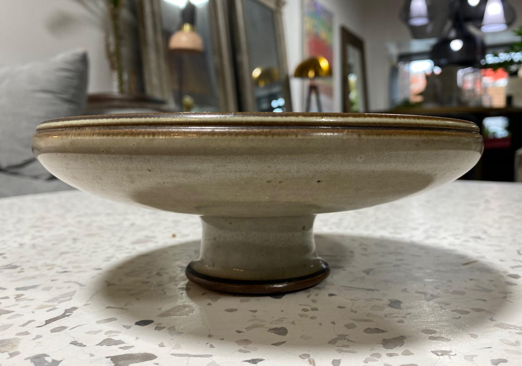 Glazed Rupert Deese Signed Mid-Century Modern California Studio Pottery Pedestal Bowl For Sale
