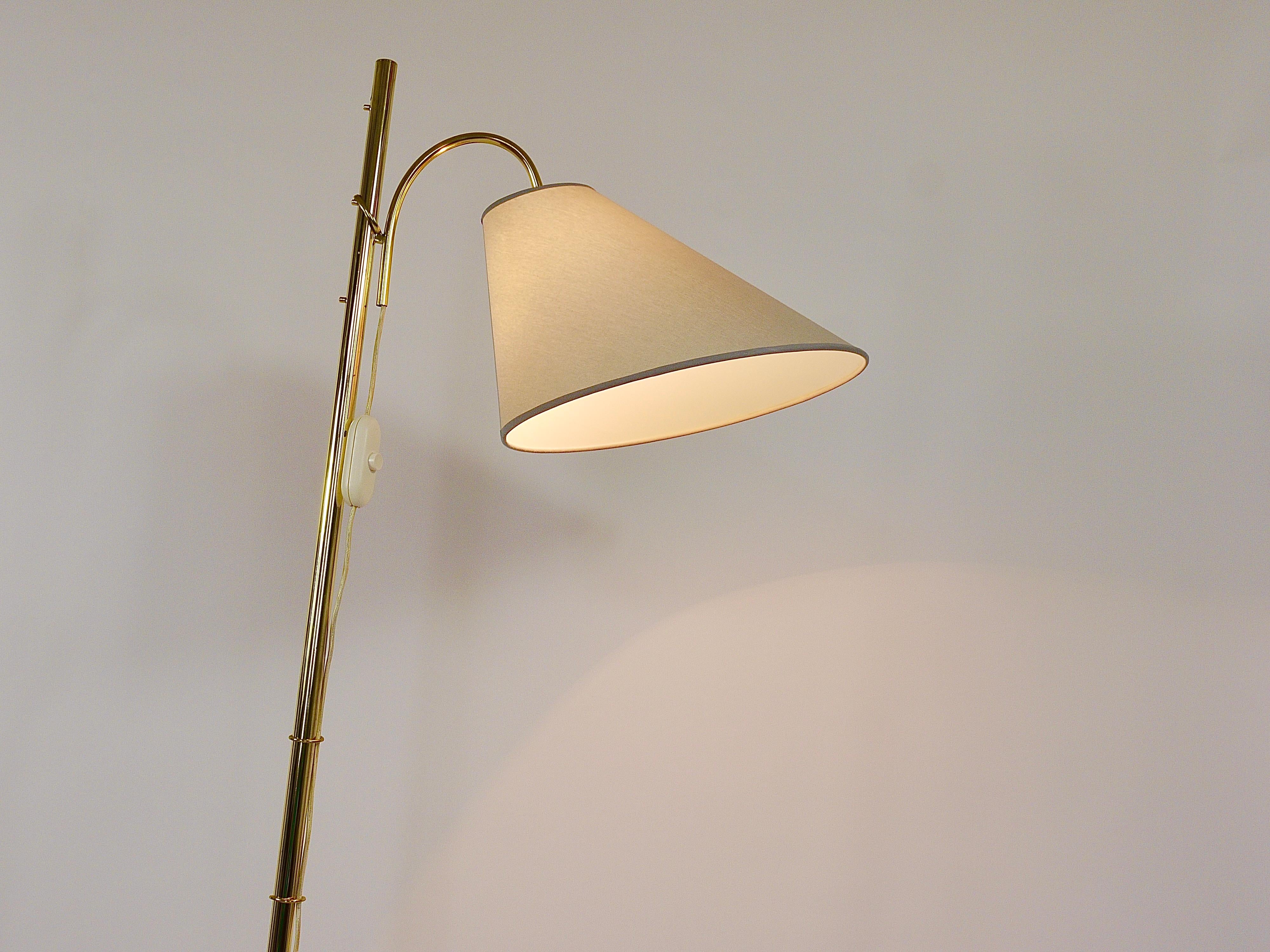 20th Century Rupert Nikoll Adjustable Dornstab Mid Century Brass Floor Lamp, Austria, 1950s For Sale