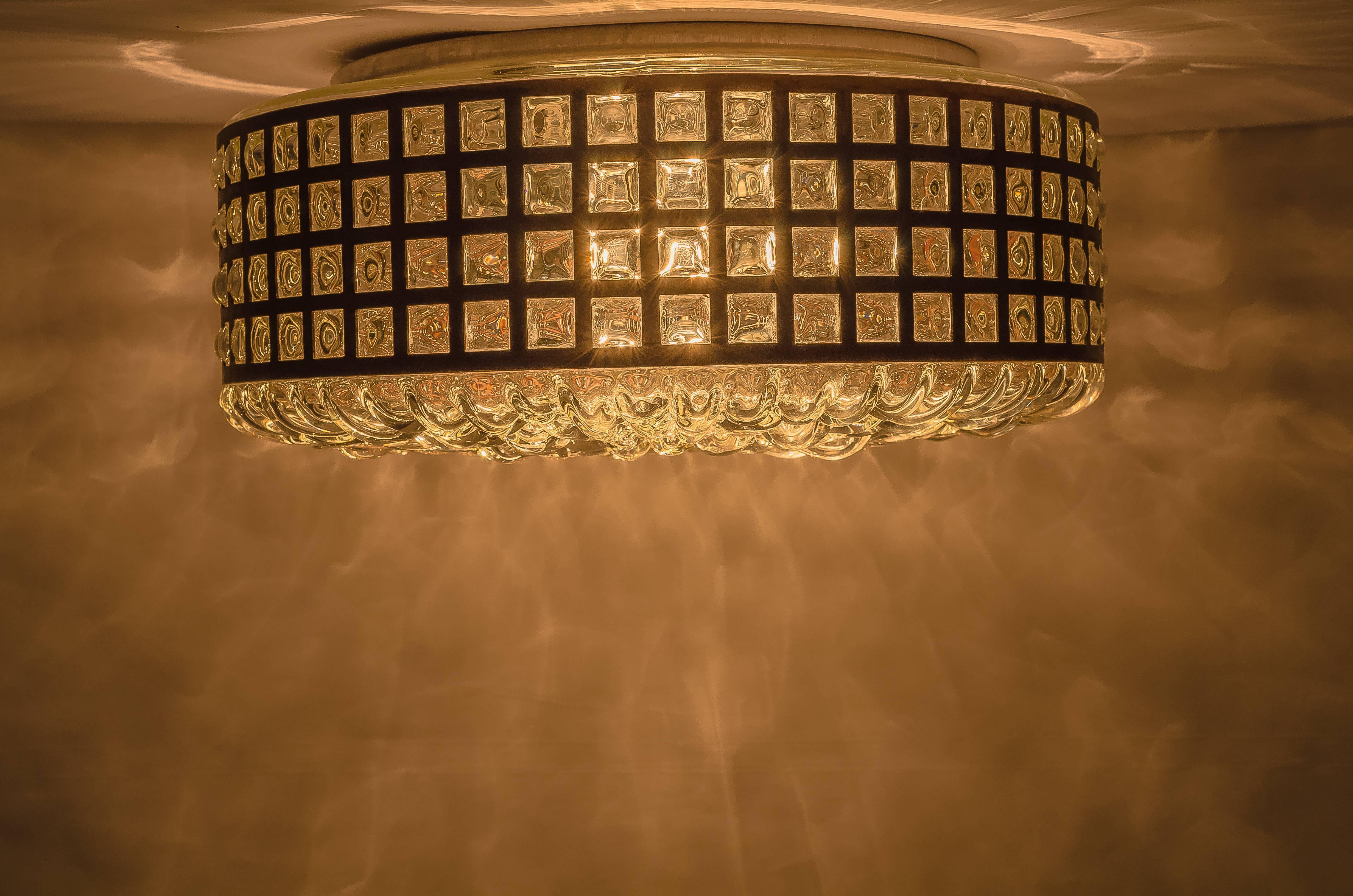 Rupert Nikoll Ceiling Lamp Bubble Glass and Metal im Zustand „Hervorragend“ in Wien, AT