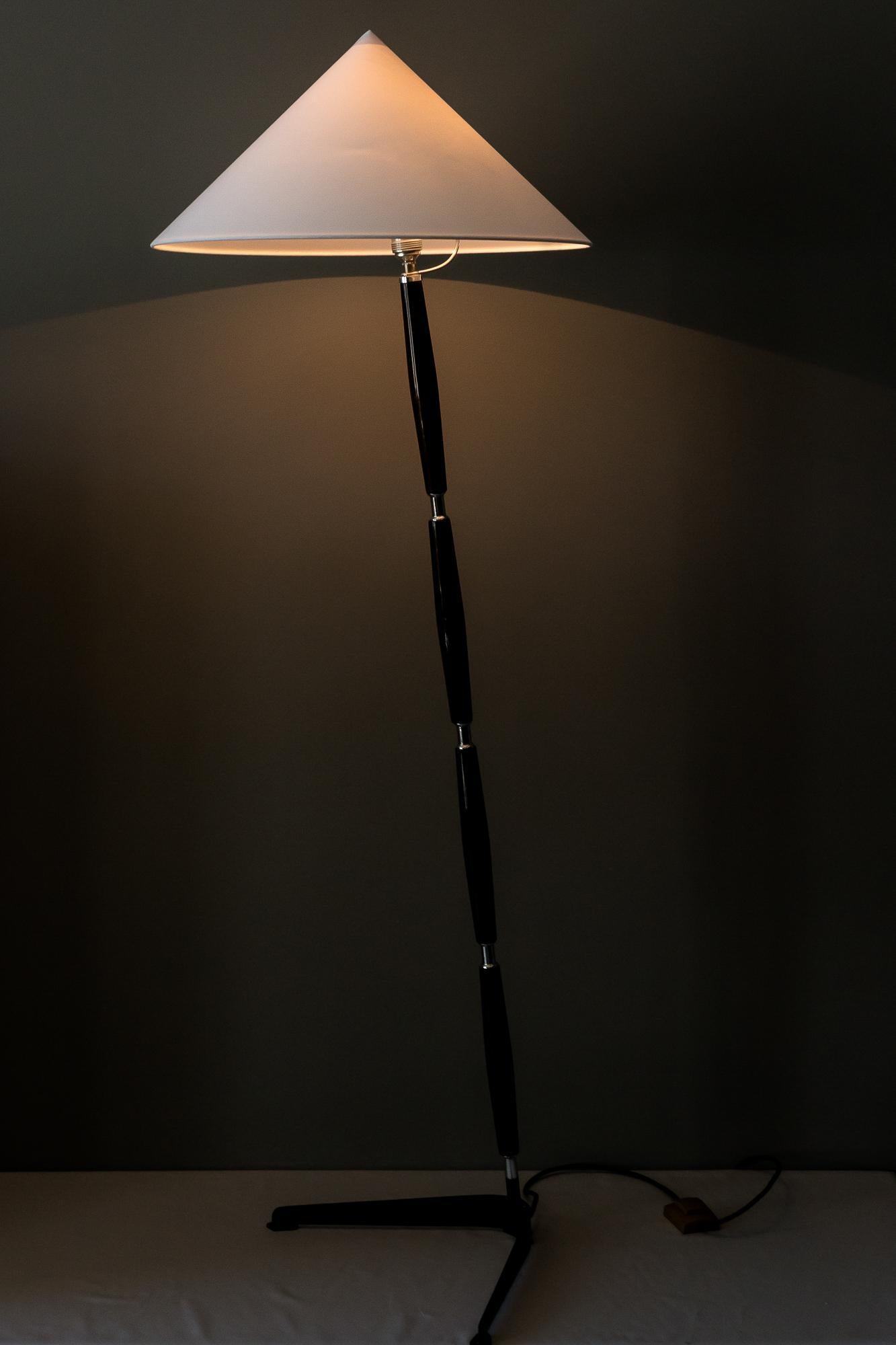 Mid-Century Modern Rupert Nikoll Floor Lamp, circa 1950s