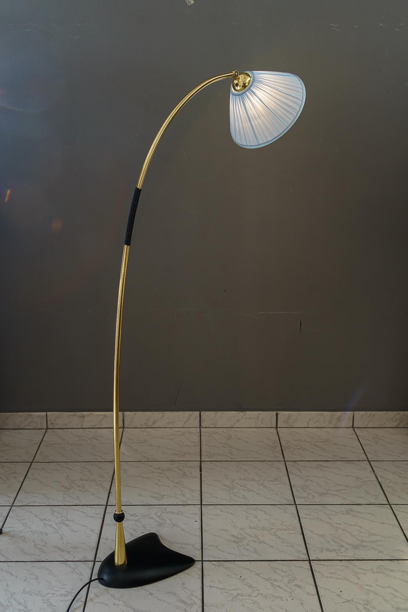 Rupert nikoll floor lamp with fabric shade around 1950s For Sale 4