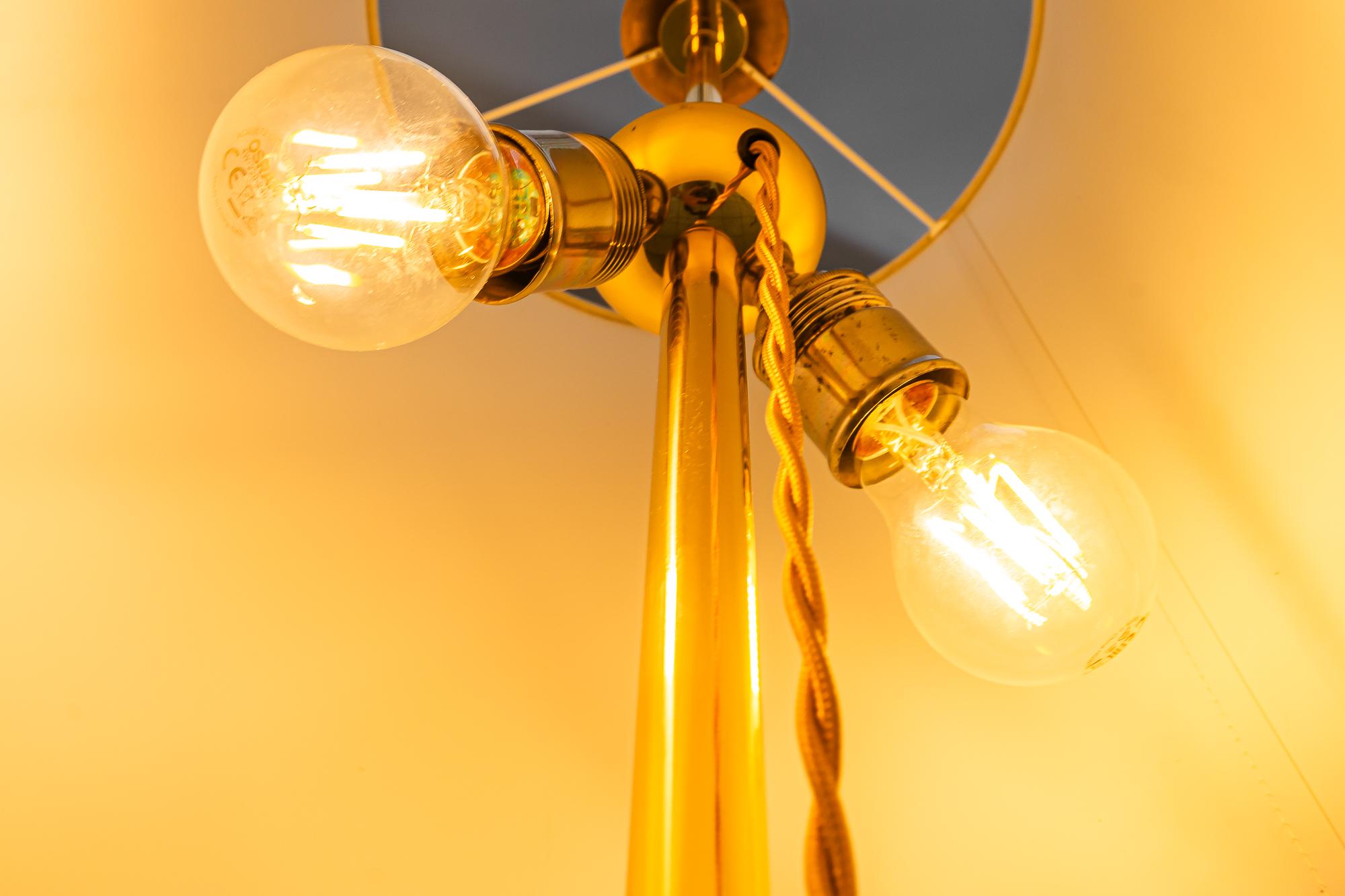 Rupert Nikoll Lampadaire avec abat-jour en tissu vienne vers 1950 en vente 2