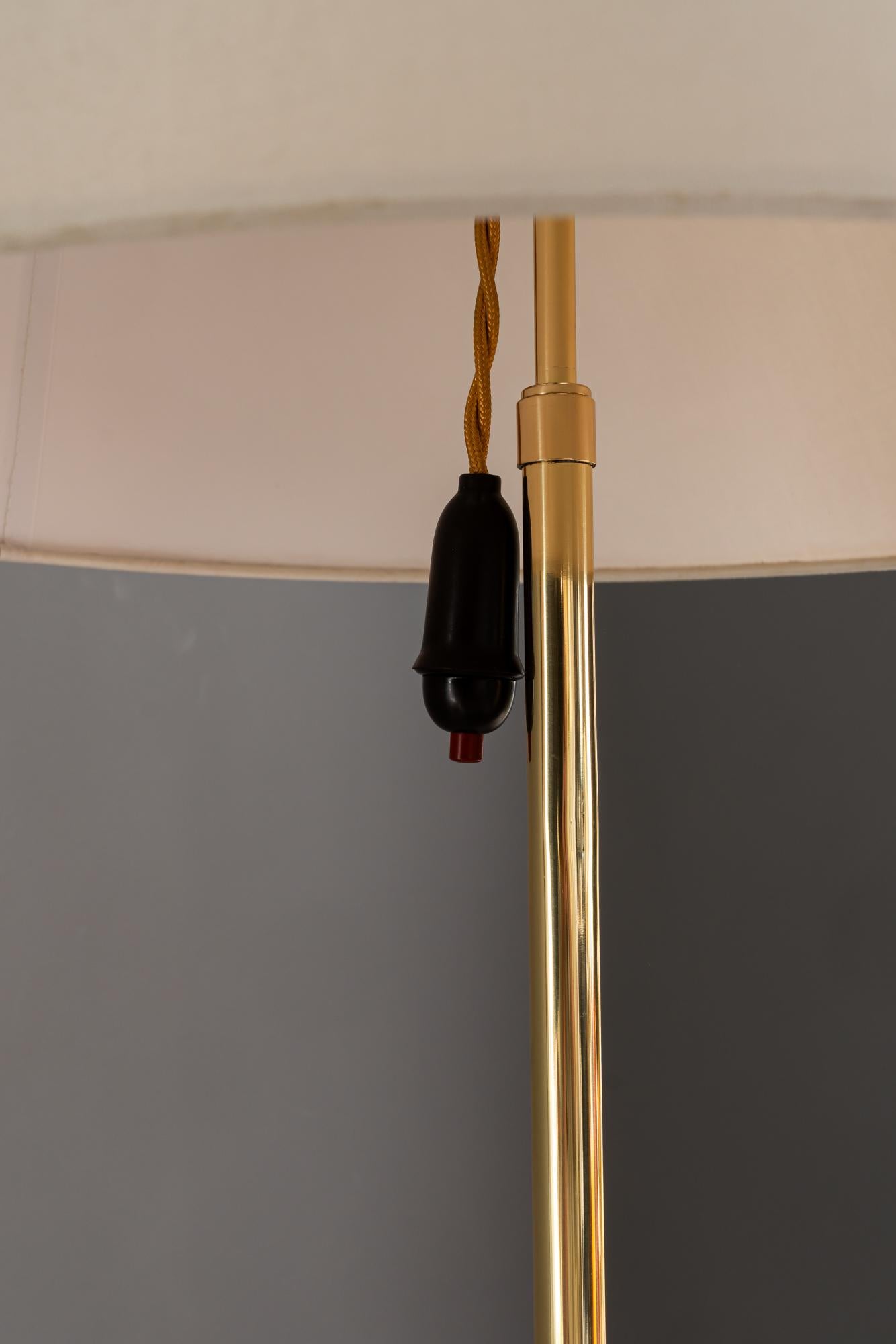 Lámpara de pie Rupert Nikoll con pantalla de tela viena años 50 aproximadamente en venta 2