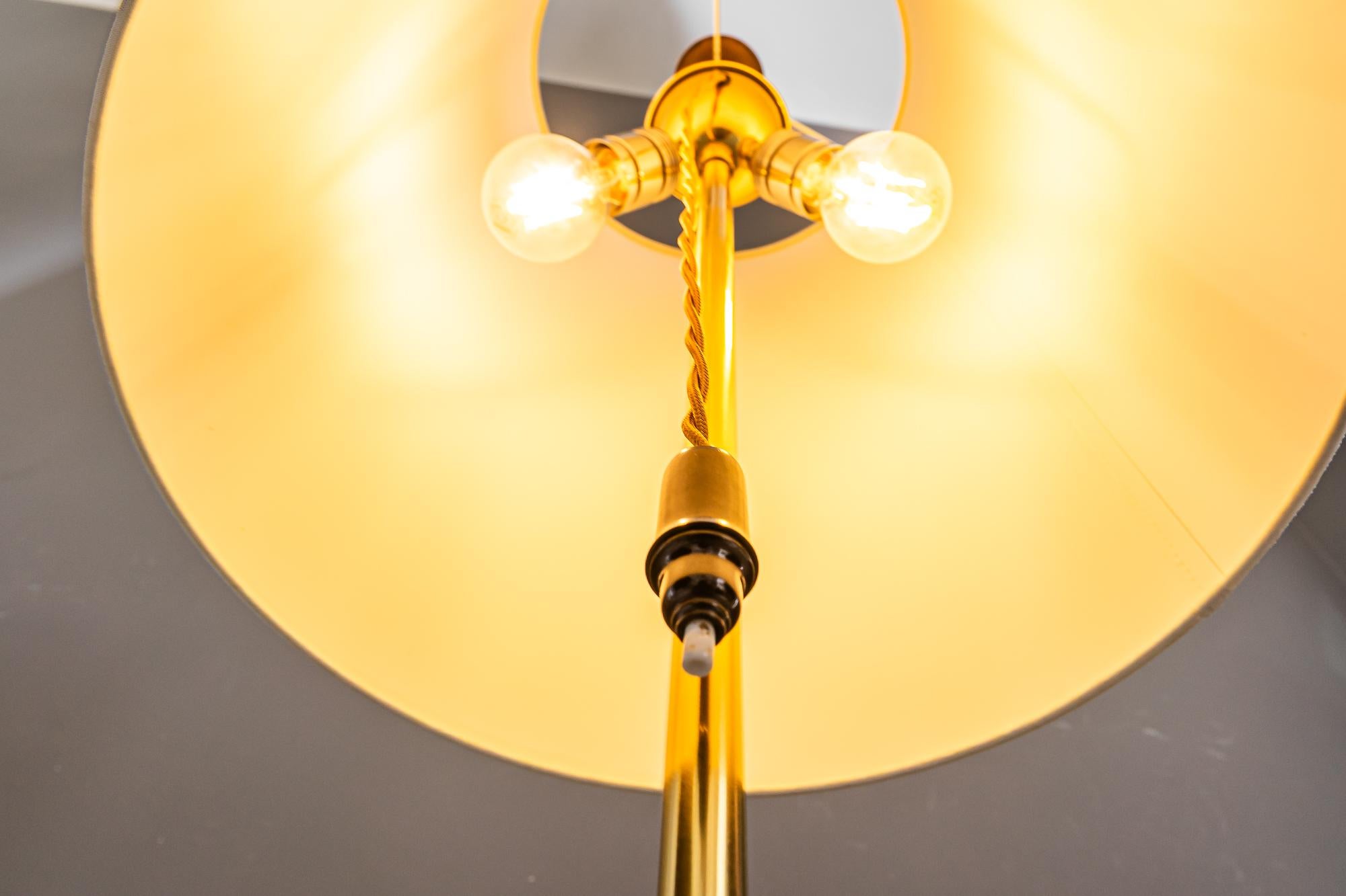 Rupert Nikoll Lampadaire avec abat-jour en tissu vienne vers 1950 en vente 8