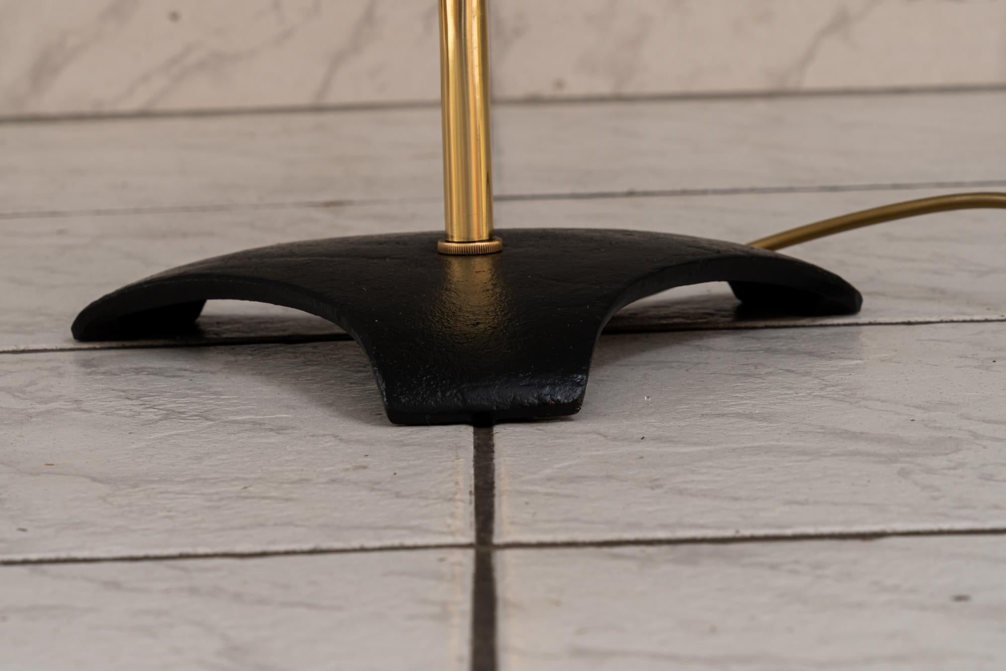 Lámpara de pie Rupert Nikoll con pantalla de tela viena años 50 aproximadamente Lacado en venta