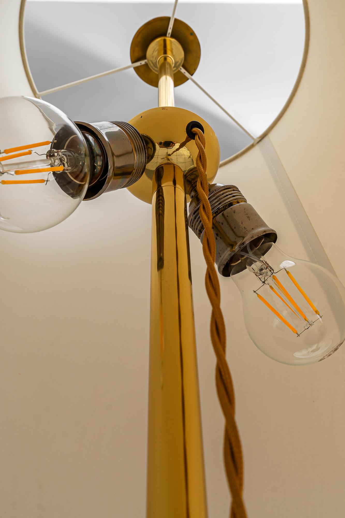 Rupert Nikoll Lampadaire avec abat-jour en tissu vienne vers 1950 Bon état - En vente à Wien, AT