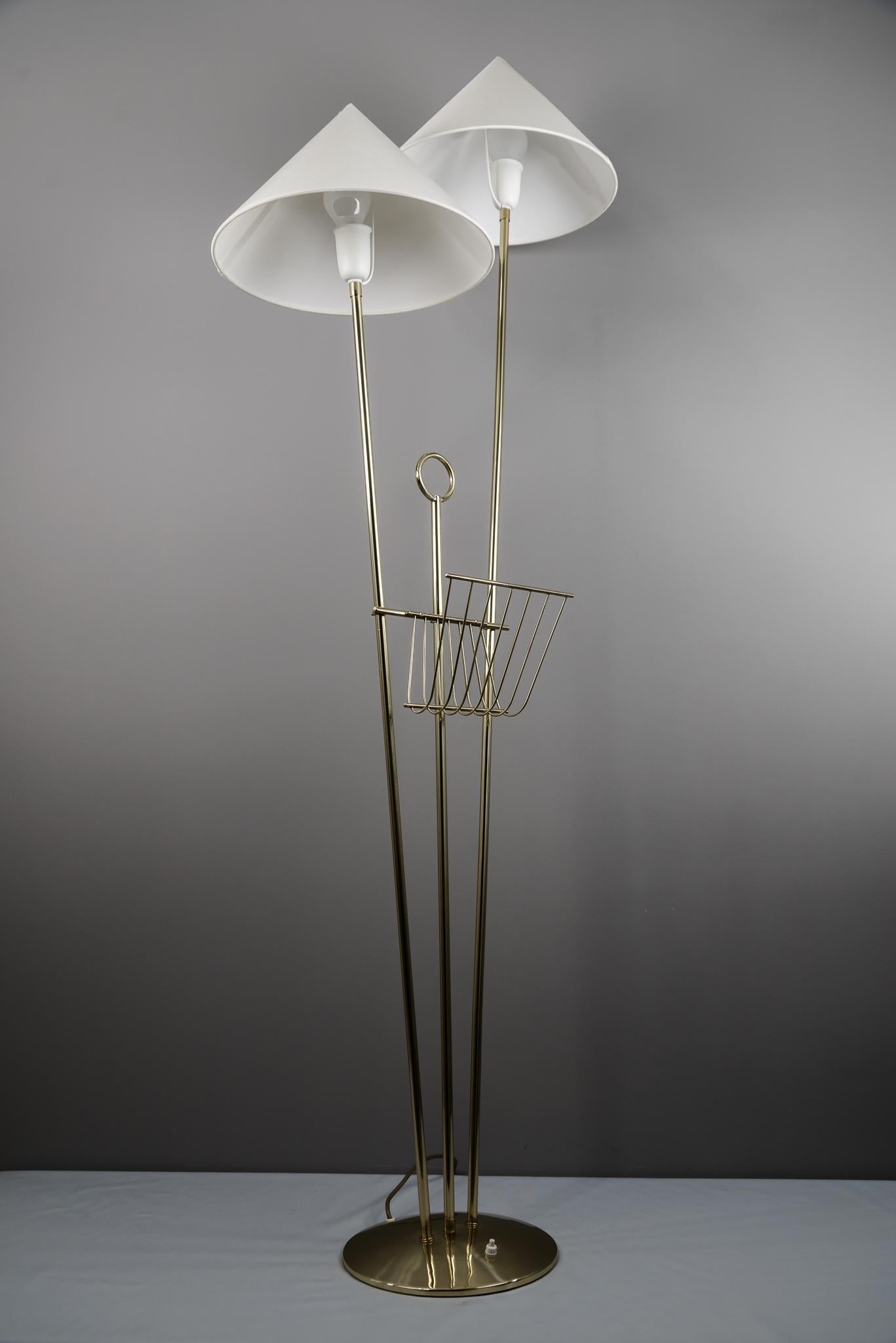 Rupert Nikoll Floor Lamp with Newspaper Holder, circa 1950s In Good Condition In Wien, AT