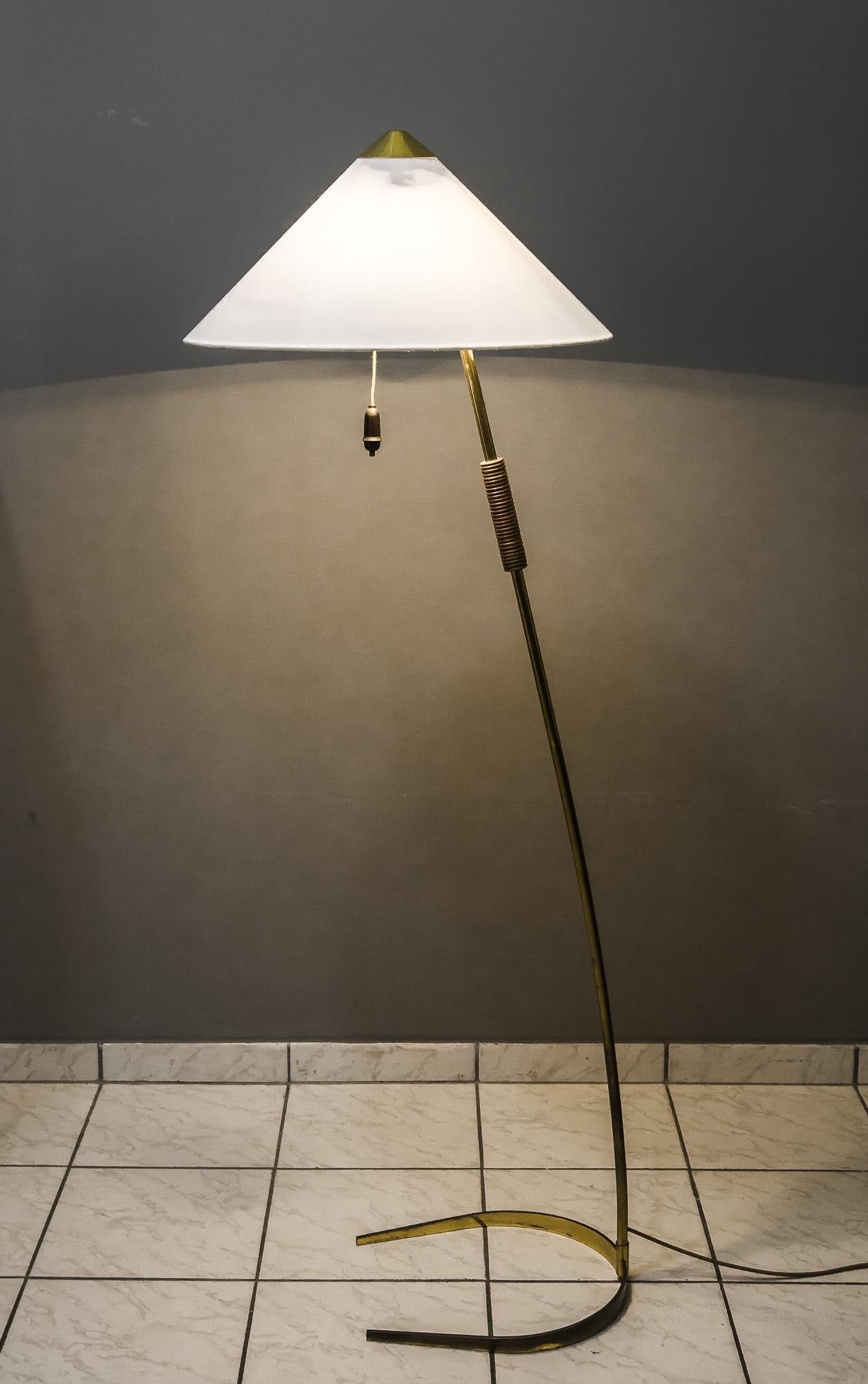 Mid-20th Century Rupert Nikoll Floor Lamp with Wood Handle, circa 1950s For Sale