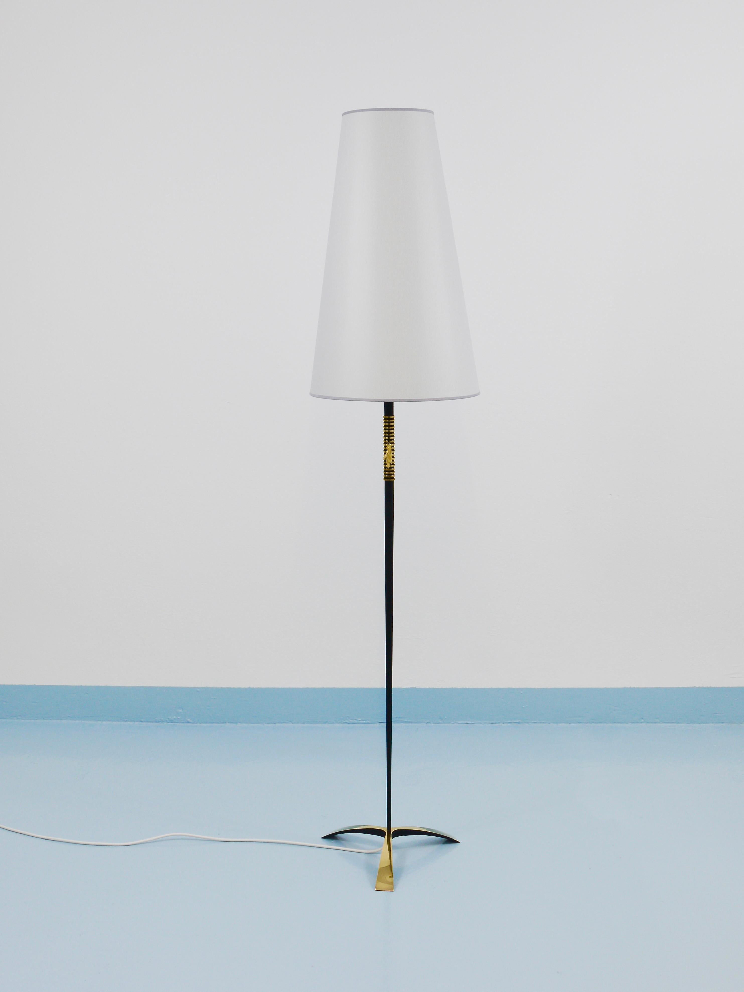 Rupert Nikoll MidCentury Brass Floor Lamp, Carl Aubock Hand Switch Austria, 1950 en venta 4