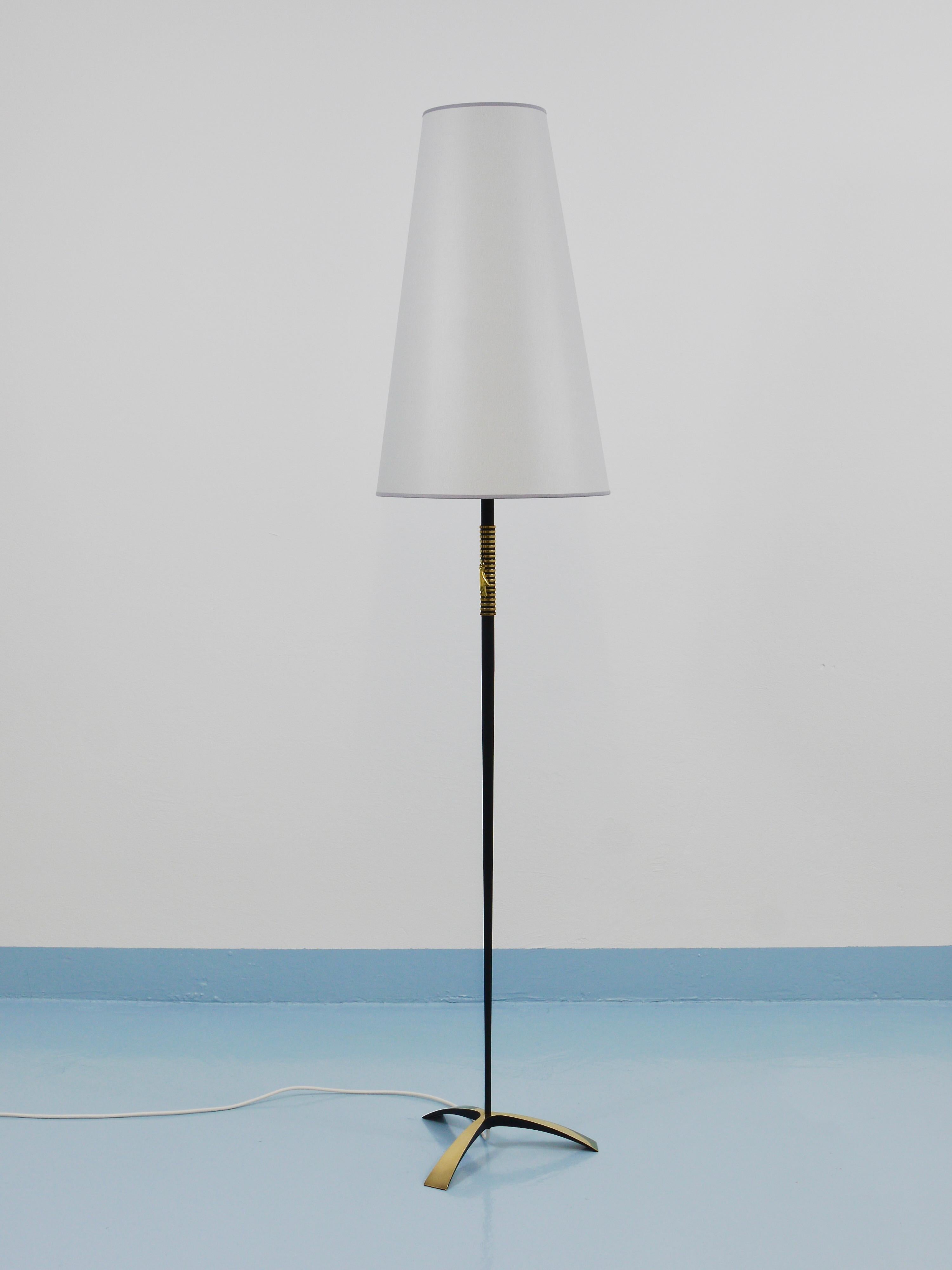 Rupert Nikoll MidCentury Brass Floor Lamp, Carl Aubock Hand Switch Austria, 1950 en venta 6