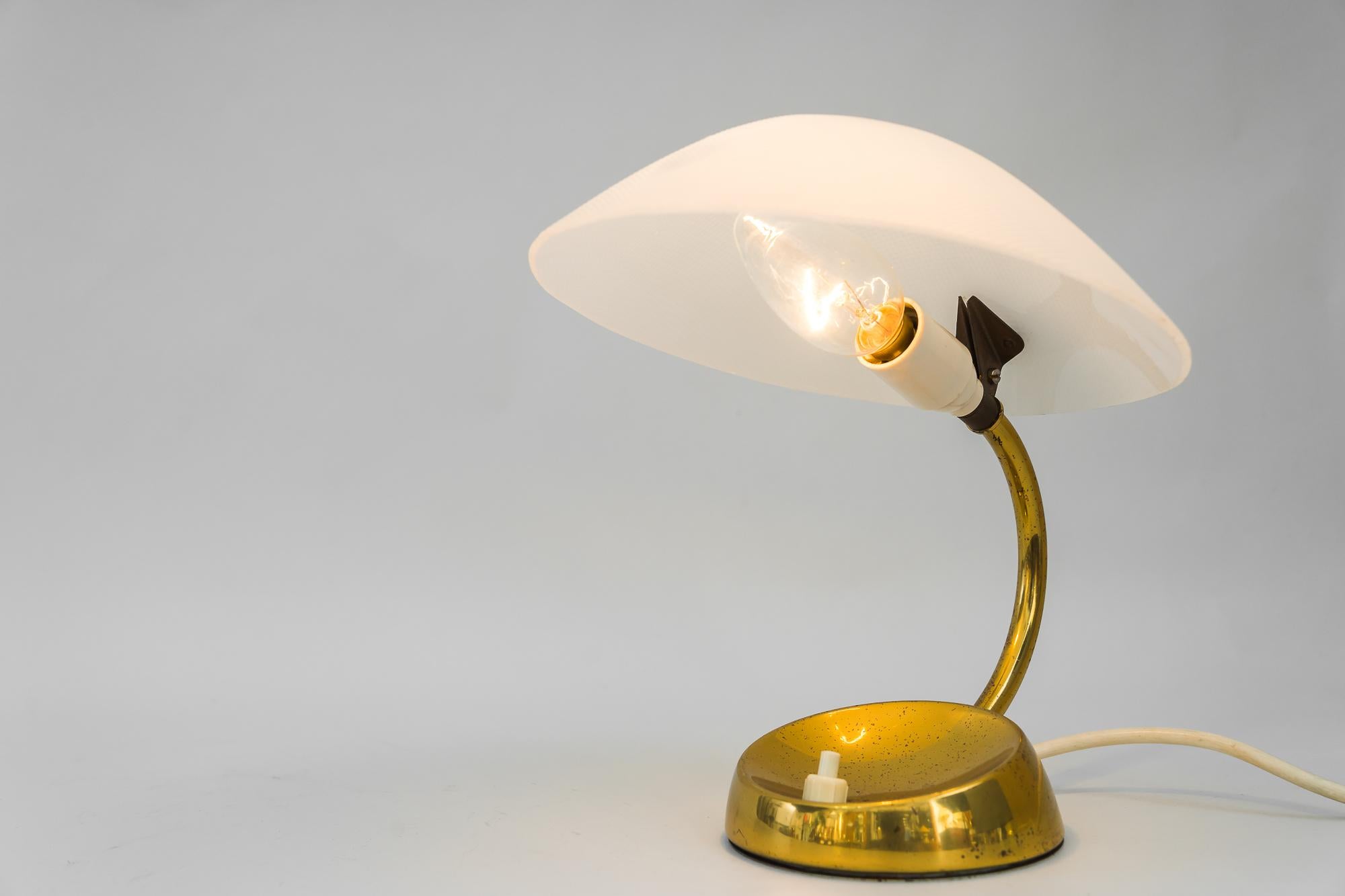 Rupert Nikoll Tischlampe, Wien, um 1950er Jahre im Angebot 6