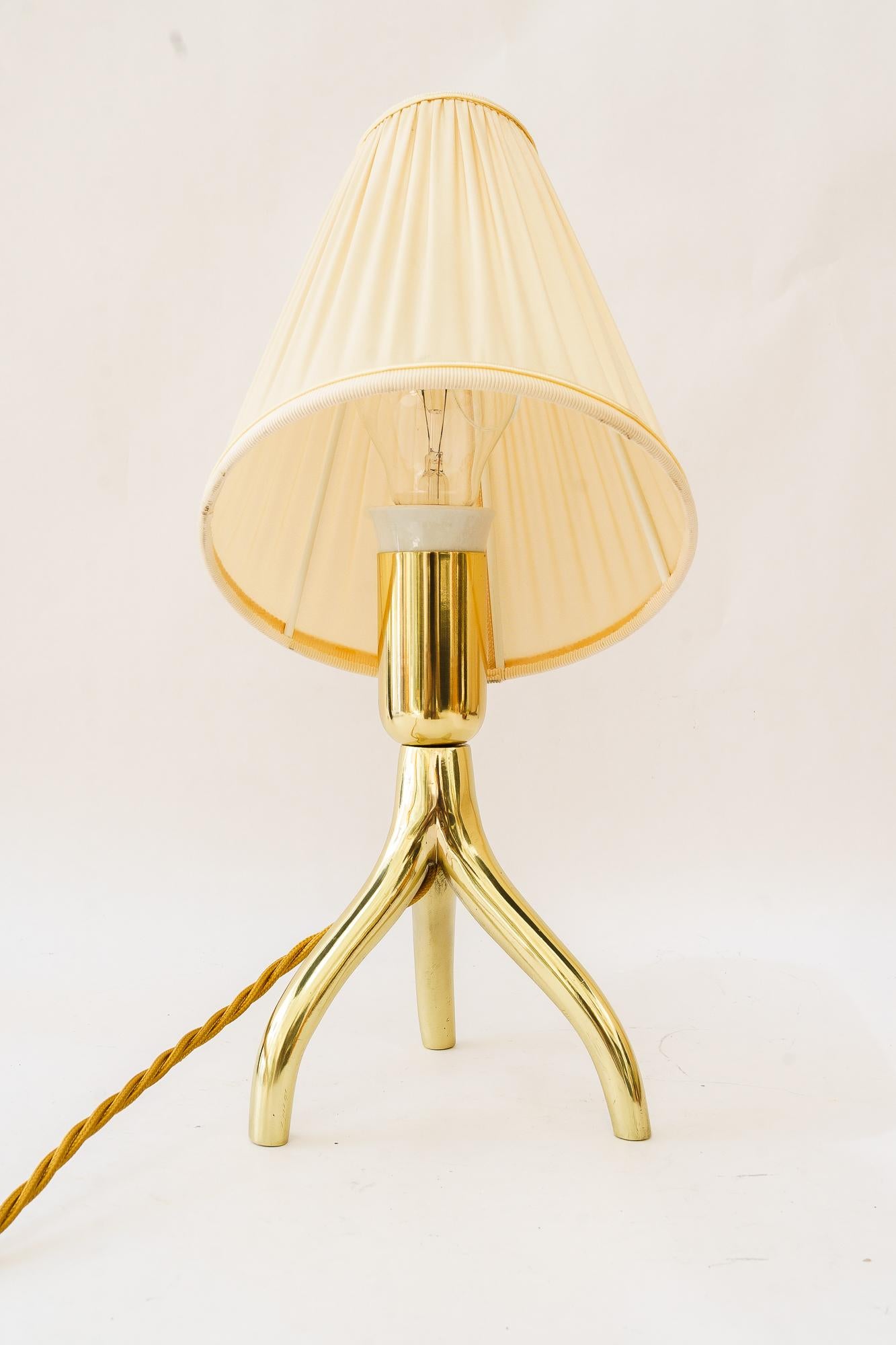 Rupert Nikoll Tischlampe mit Stoffschirm wien um 1950 (Lackiert) im Angebot