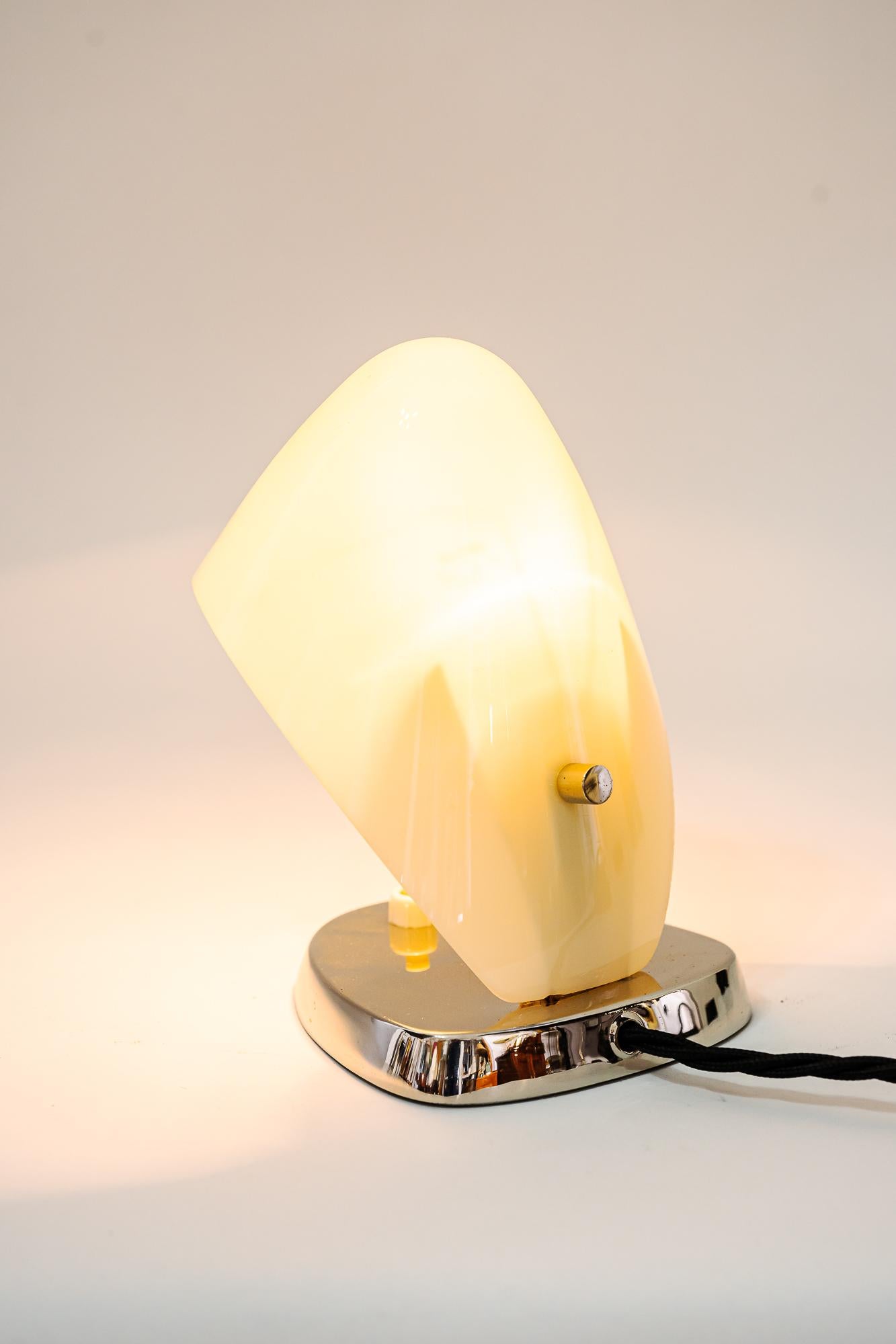 Rupert Nikoll Table Lamp with Original Glass Shade, Vienna, Around 1960s For Sale 4