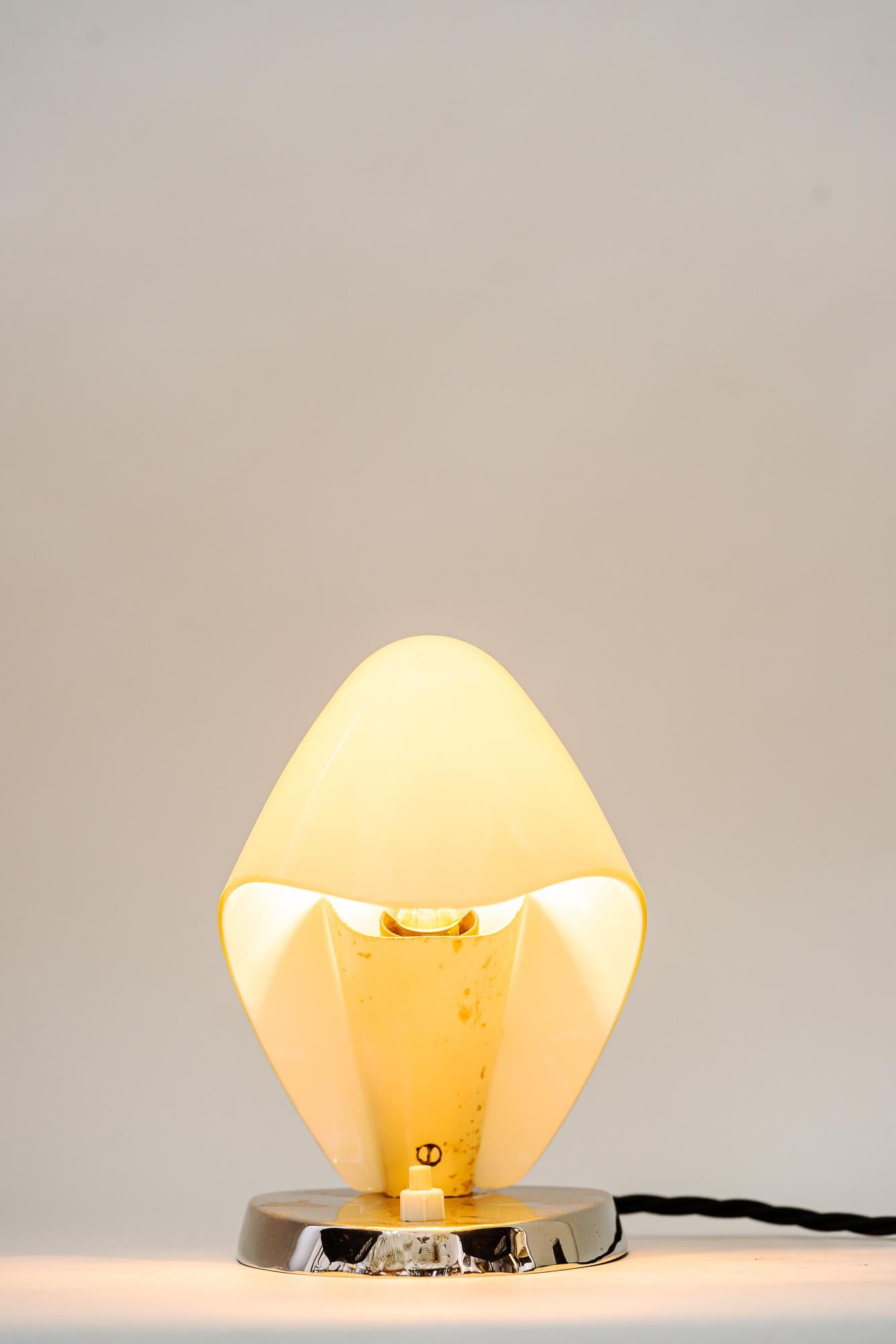 Rupert Nikoll Table Lamp with Original Glass Shade, Vienna, Around 1960s For Sale 2