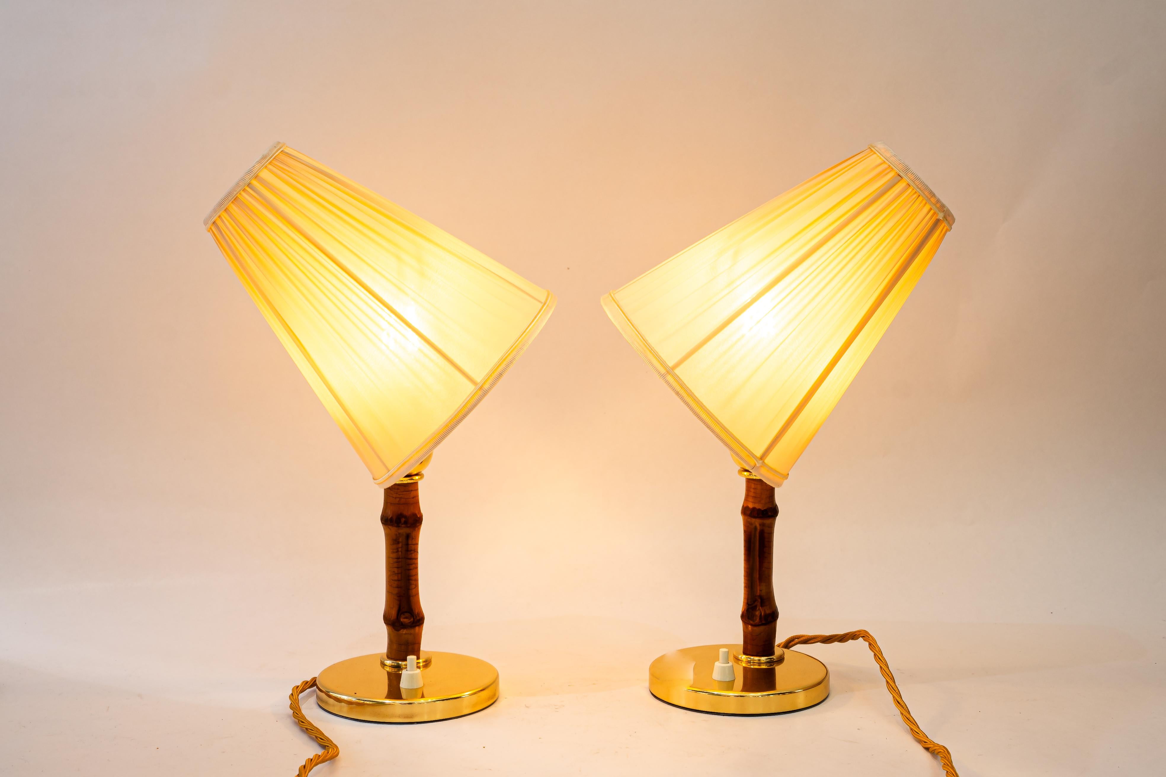 Lampes de table Rupert Nikoll avec abat-jour en bambou et tissu vienne vers 1950 en vente 1