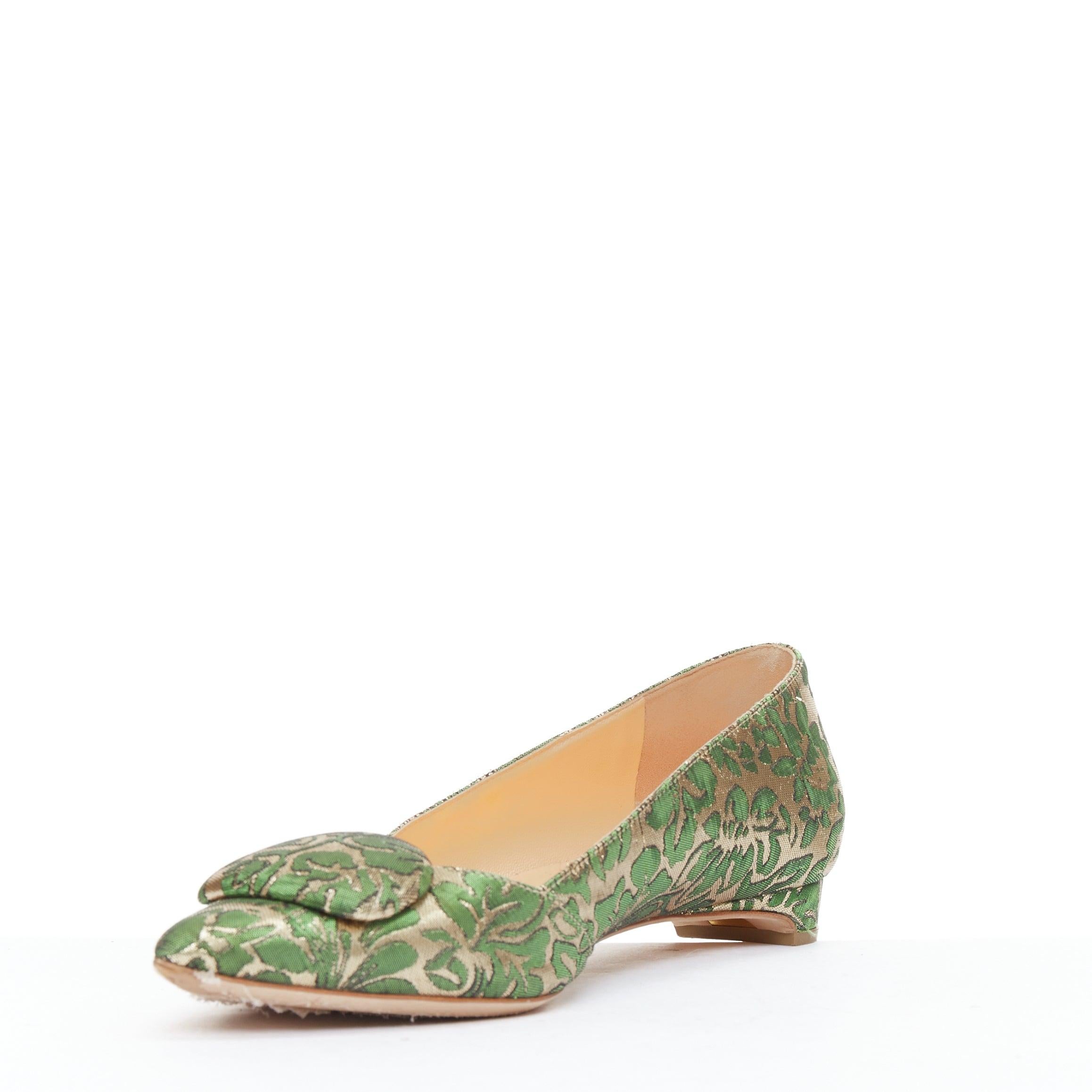 RUPERT SANDERSON Aga green gold brocade embellished pointy flats EU38 In Good Condition For Sale In Hong Kong, NT