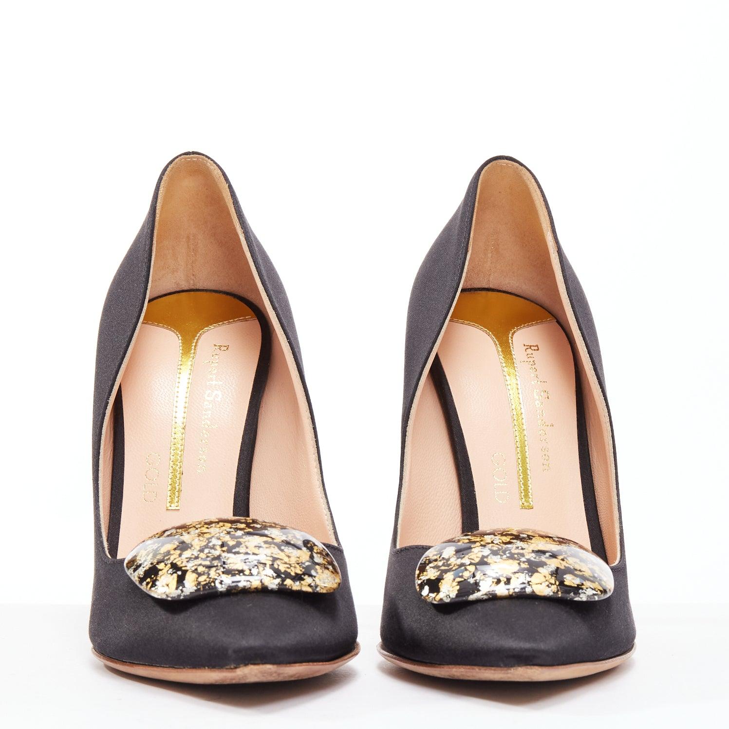 Noir RUPERT SANDERSON Or satin noir peinture or boucle escarpins à talons EU35.5 en vente